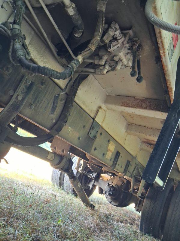 2010 Freightliner Heil Rear Loader - image 34