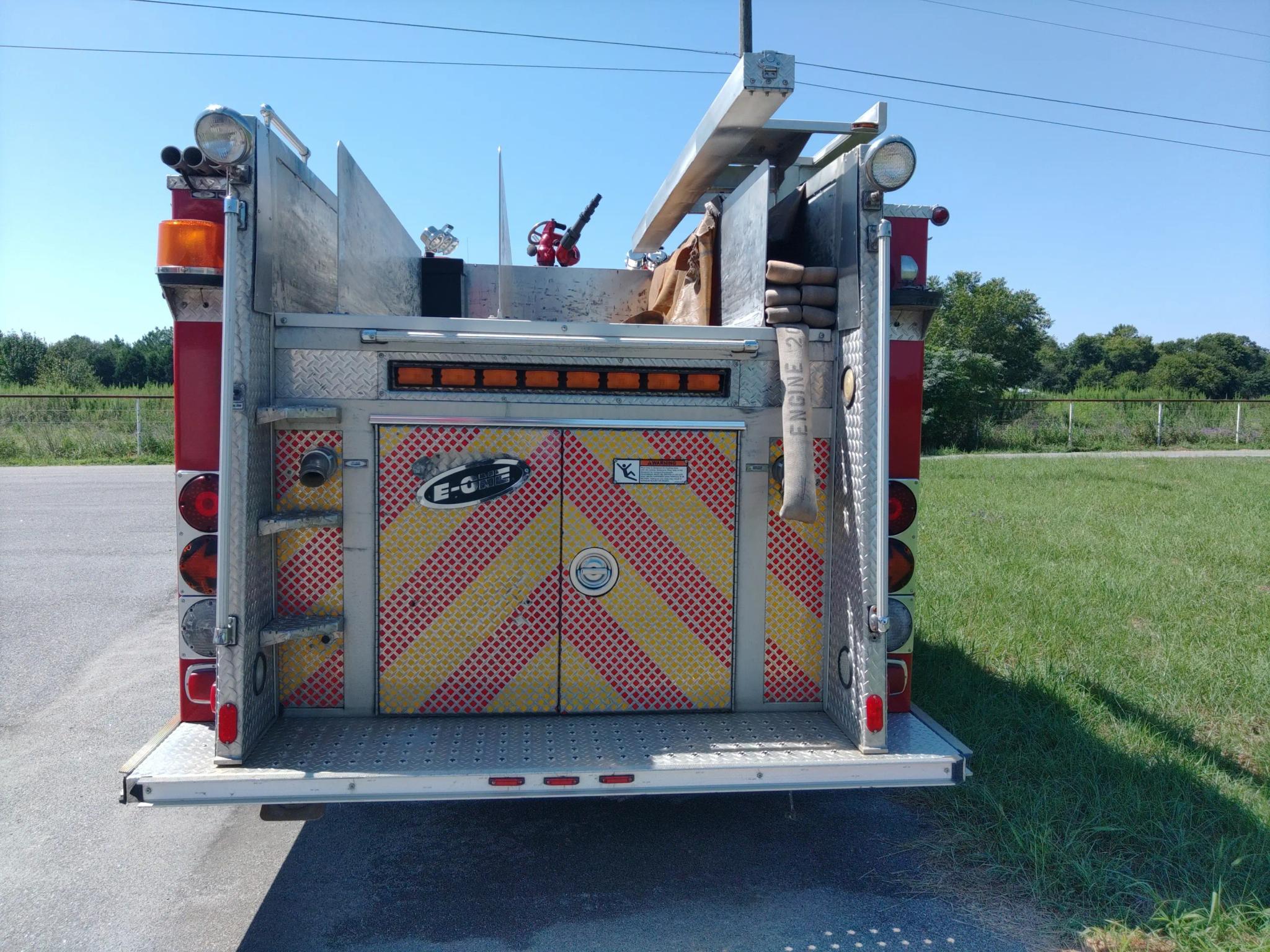 1999 E-One Cyclone Engine - image 2