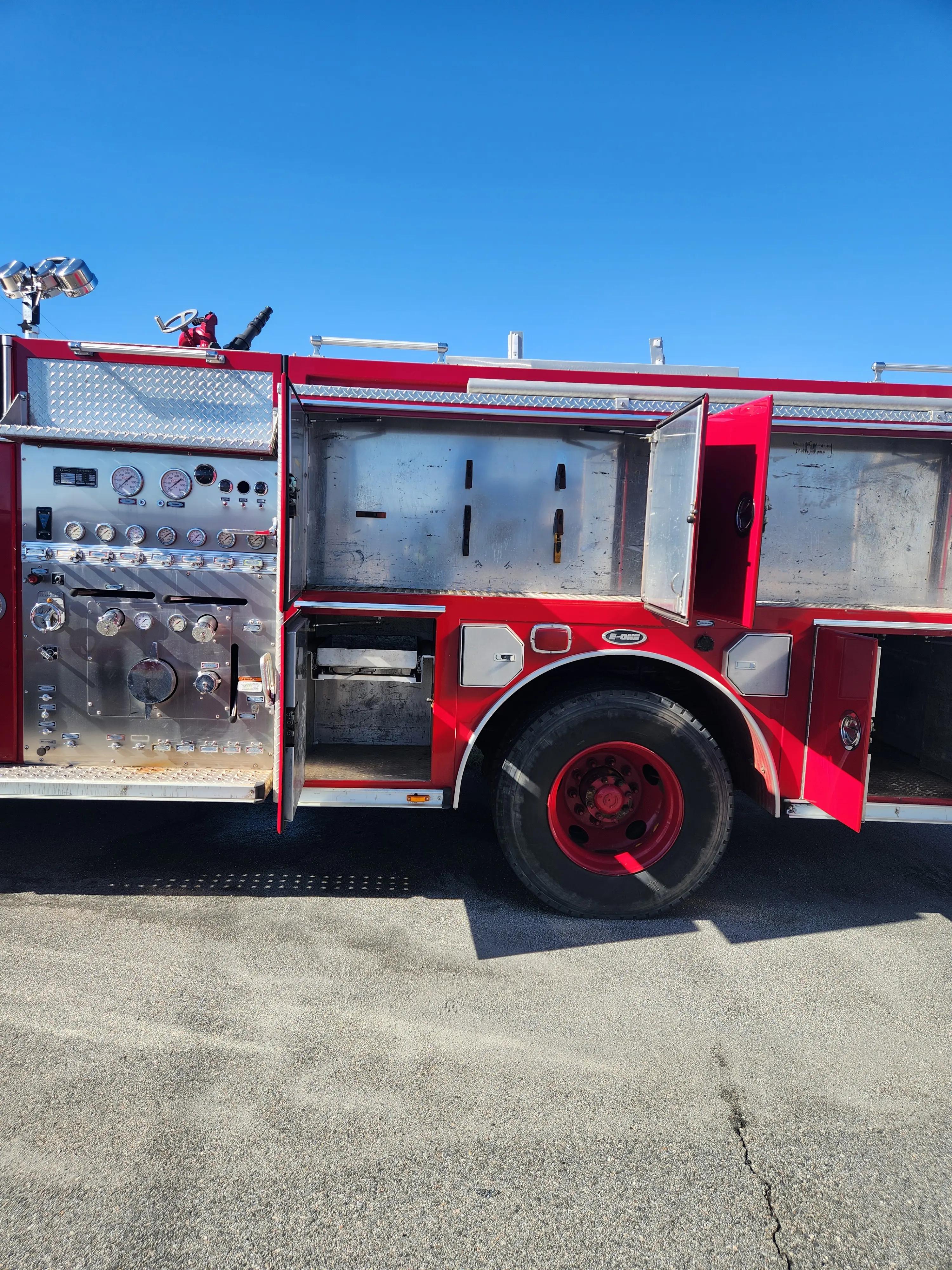 1999 E-One Cyclone Engine - image 15