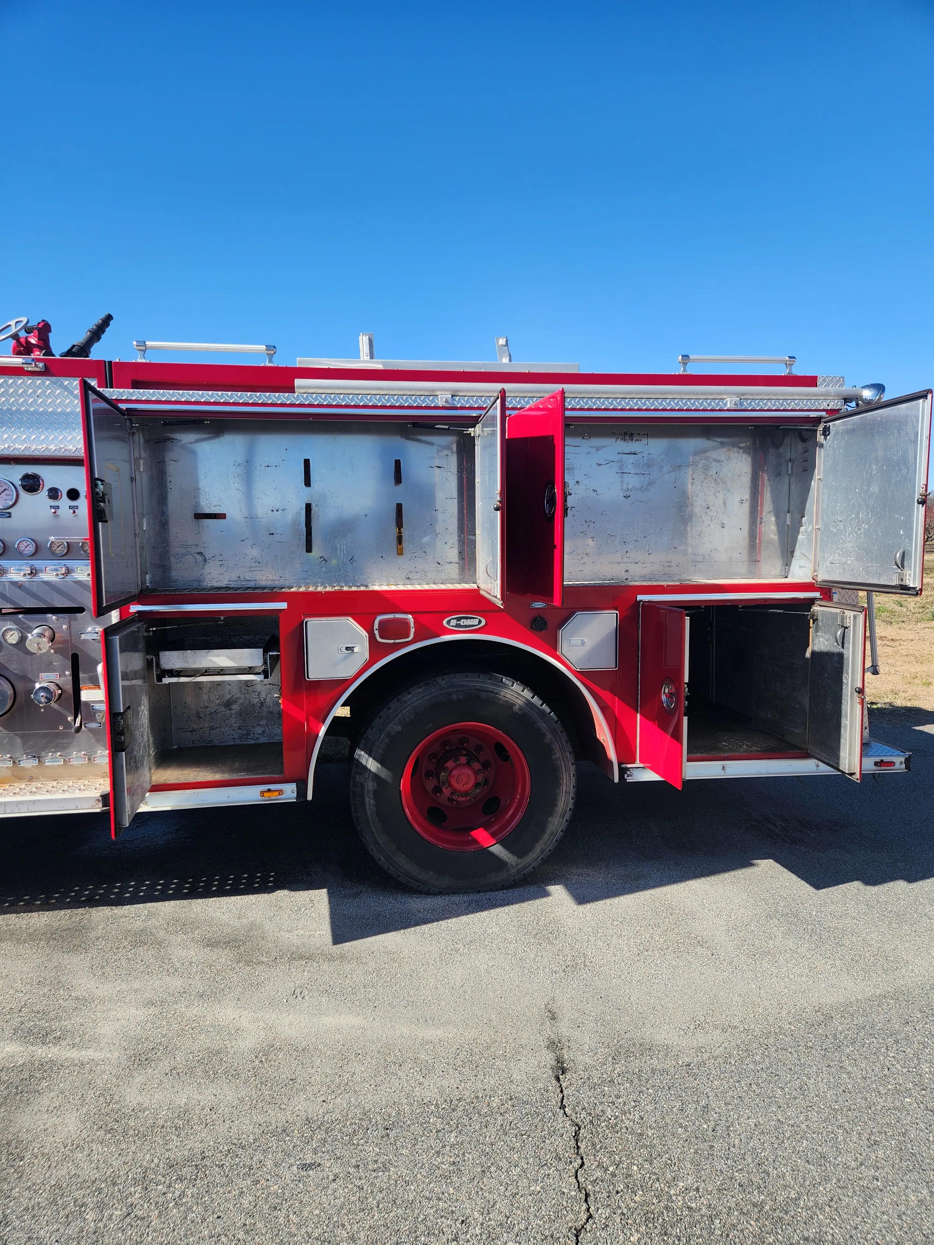 1999 E-One Cyclone Engine - image 6
