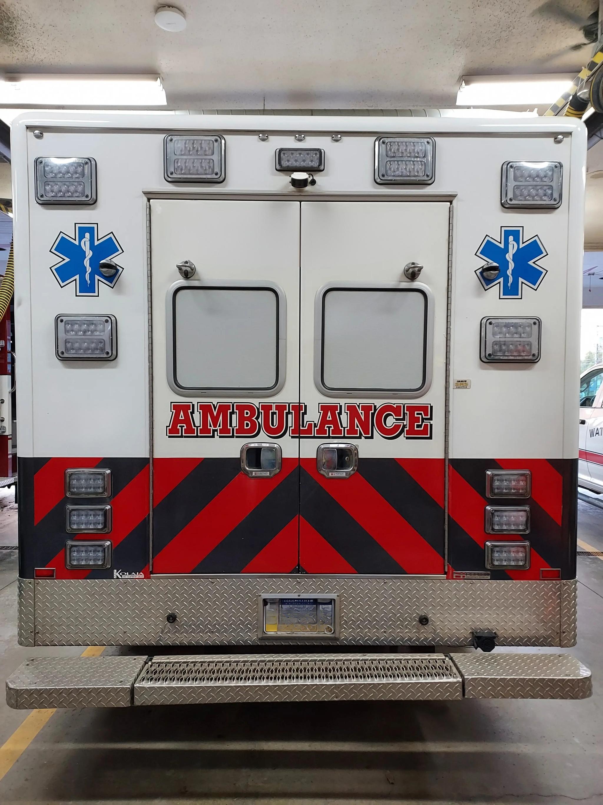 2016 Horton Ford 4x4 Type I Ambulance - image 4
