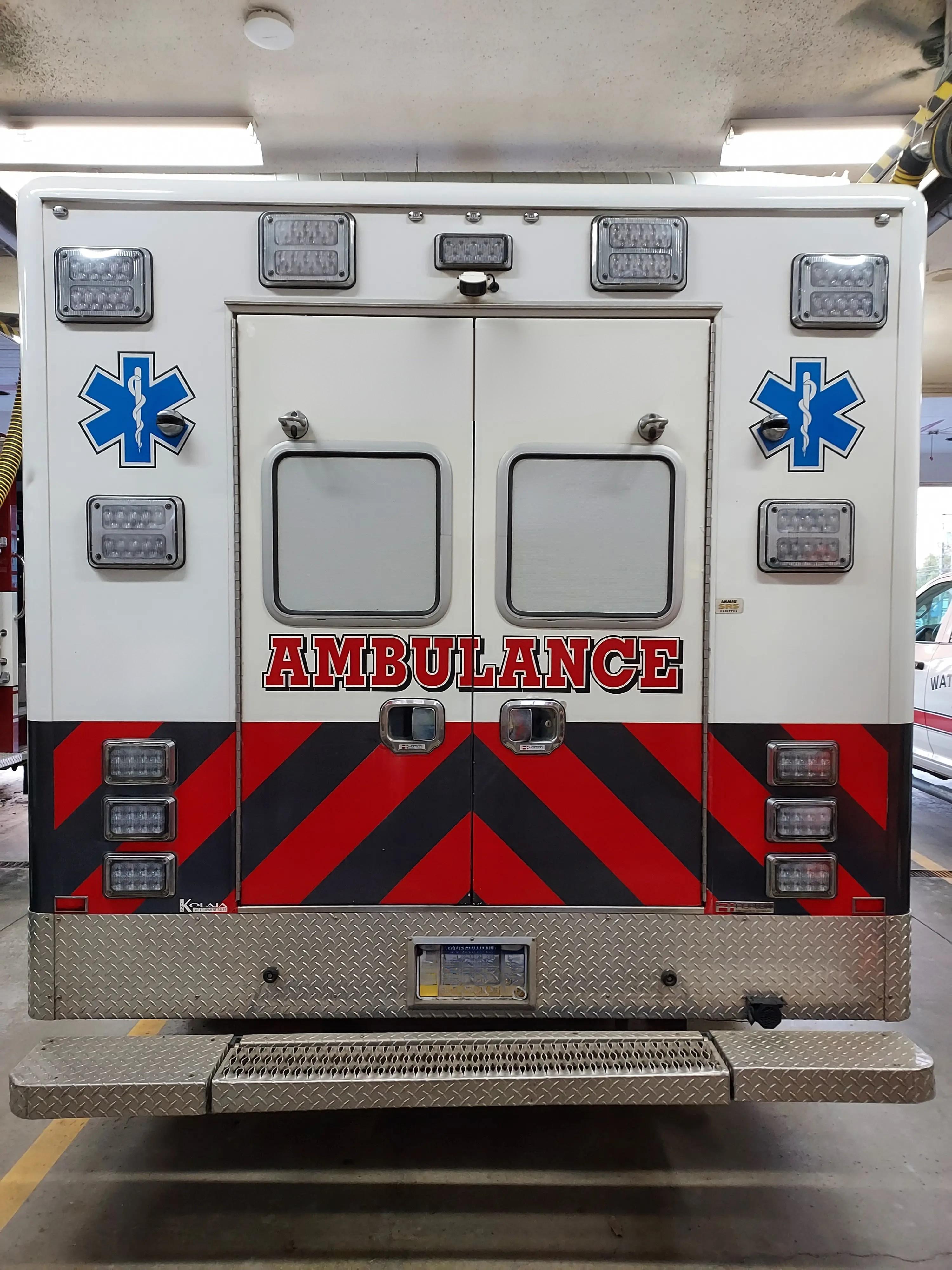 2016 Horton Ford 4x4 Type I Ambulance - image 4