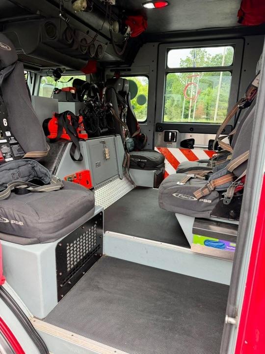2008 Pierce 4x4 Pumper - image 11