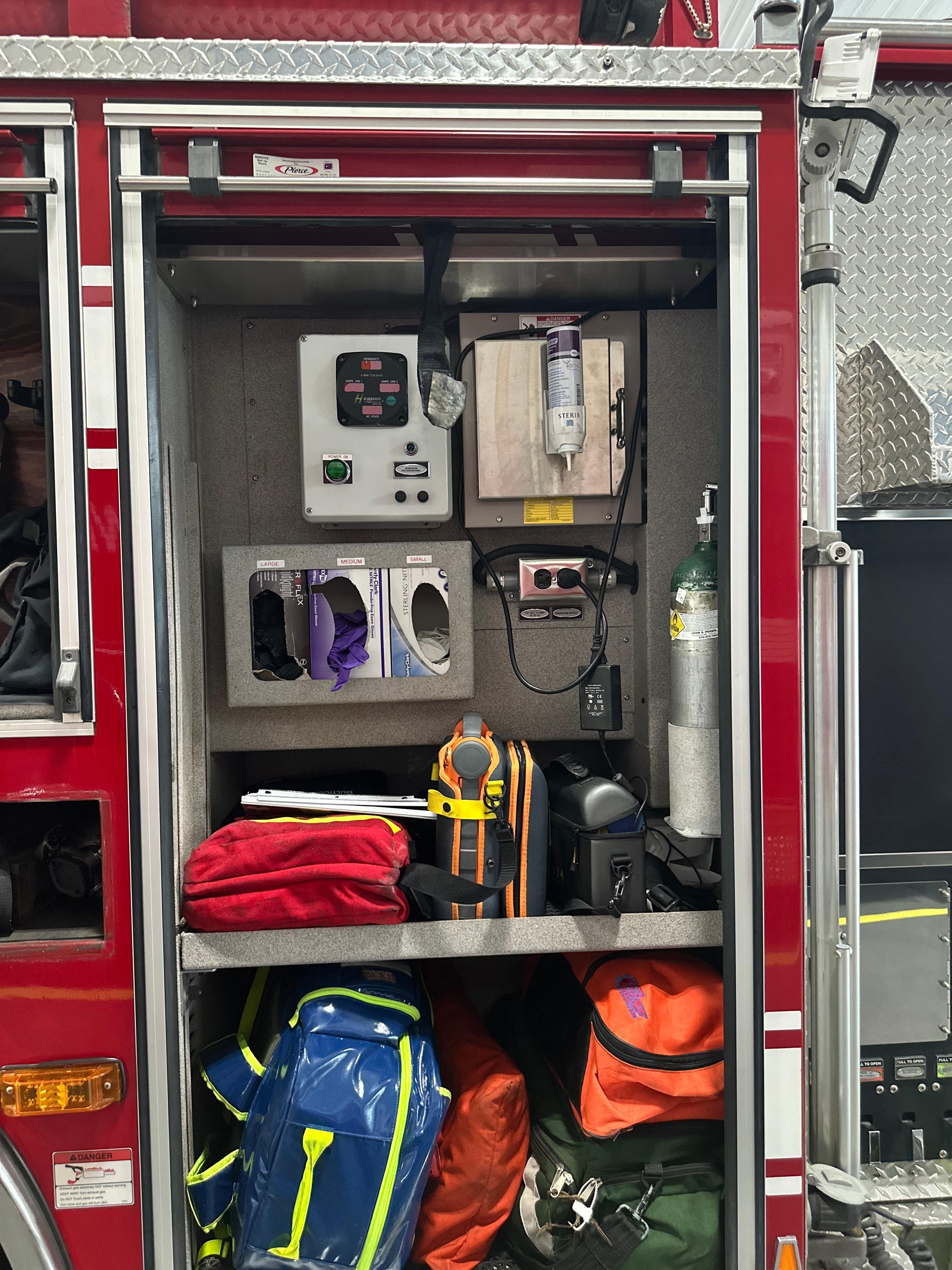 2008 Pierce 4x4 Pumper - image 20