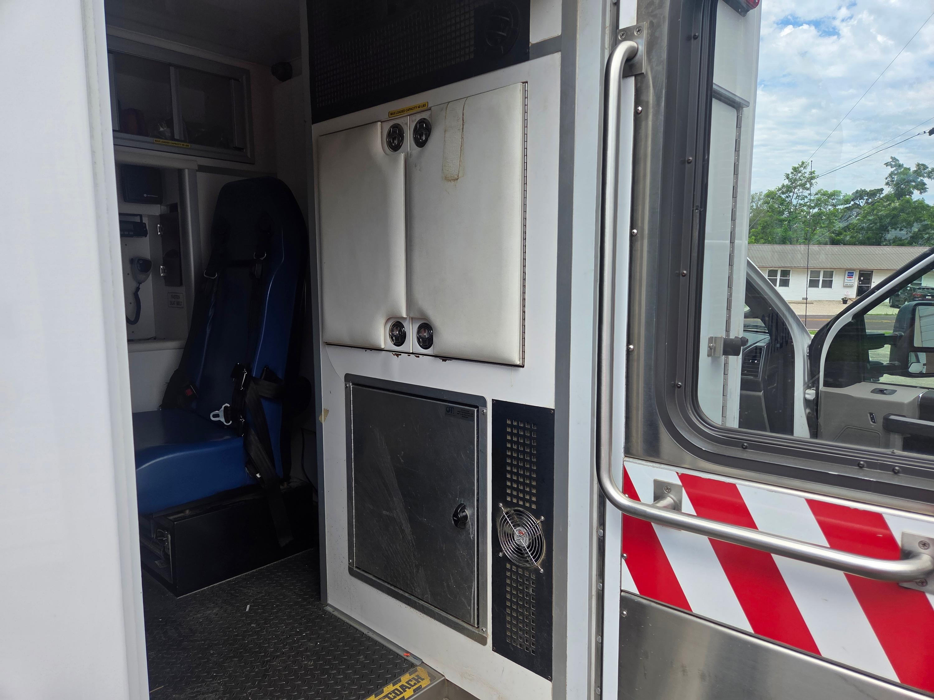 2019 Ford F350 Type I Ambulance - image 9
