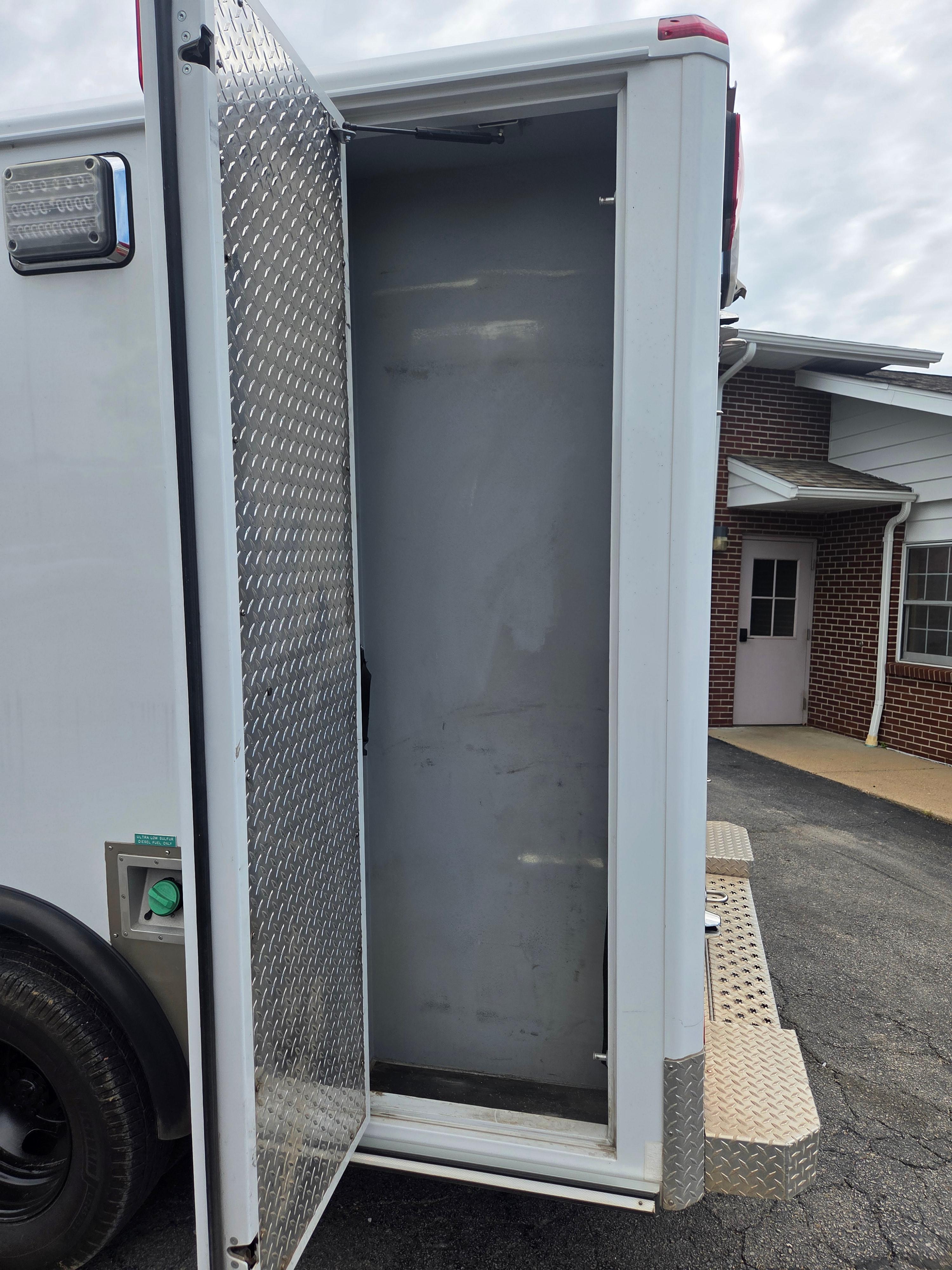 2019 Ford F350 Type I Ambulance - image 15