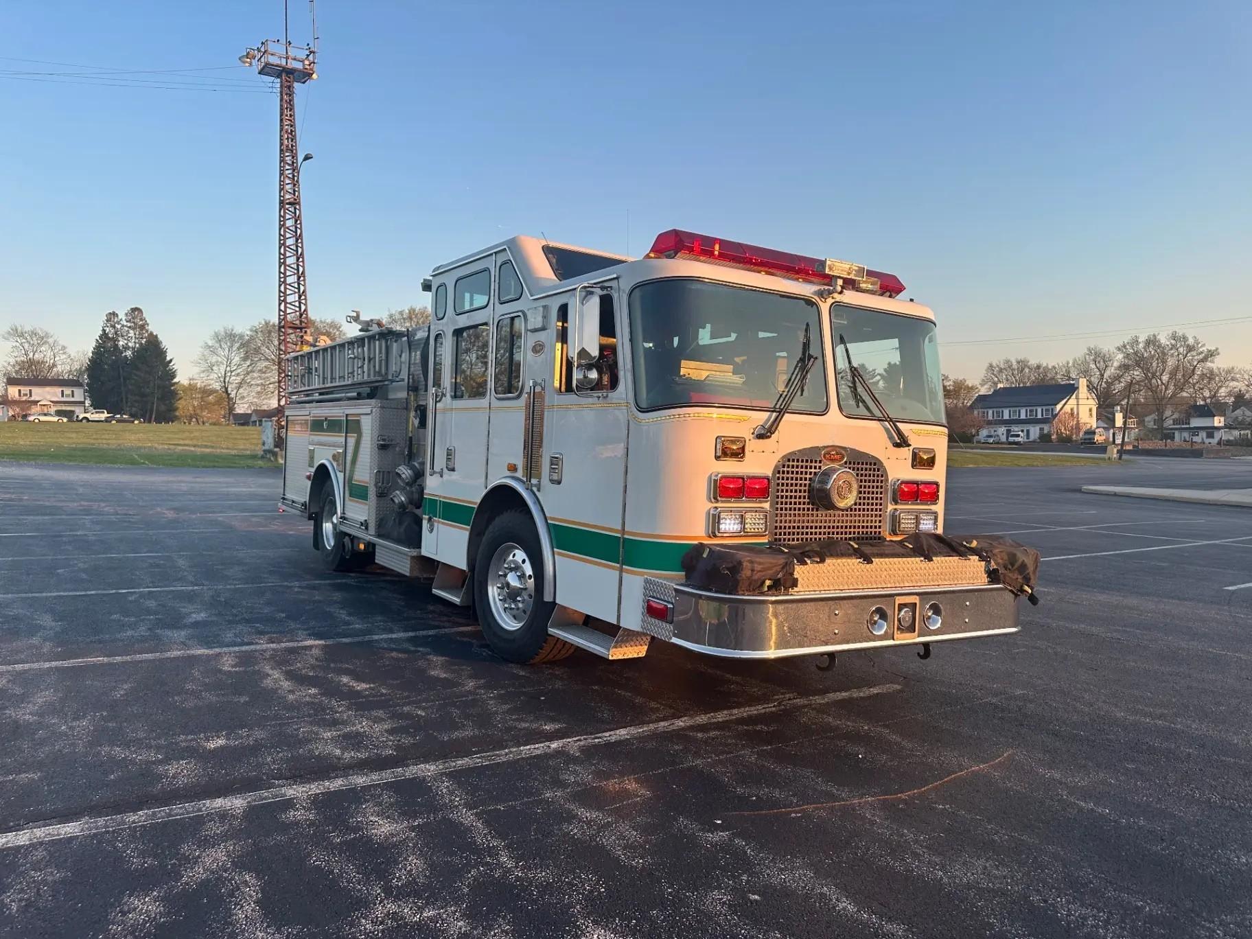 2002 KME Pumper - image 6
