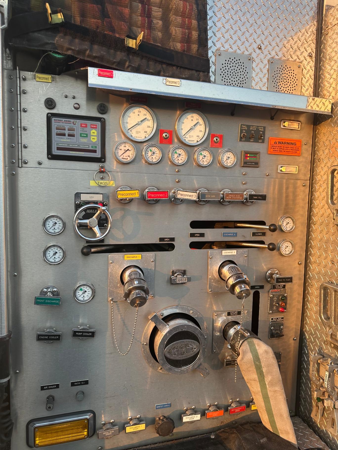 2002 KME Pumper - image 8