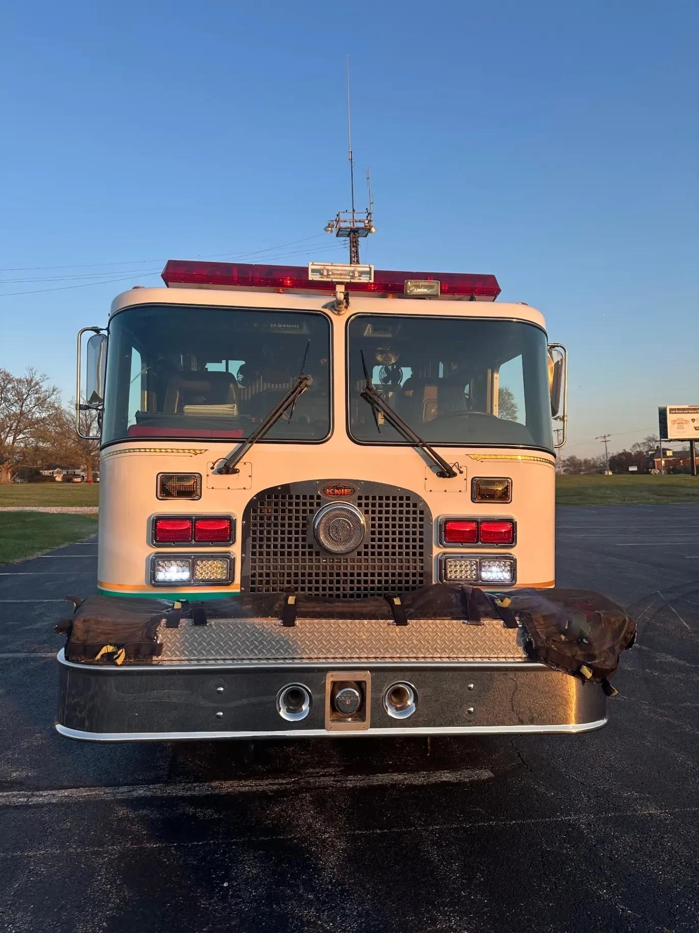 2002 KME Pumper - image 7