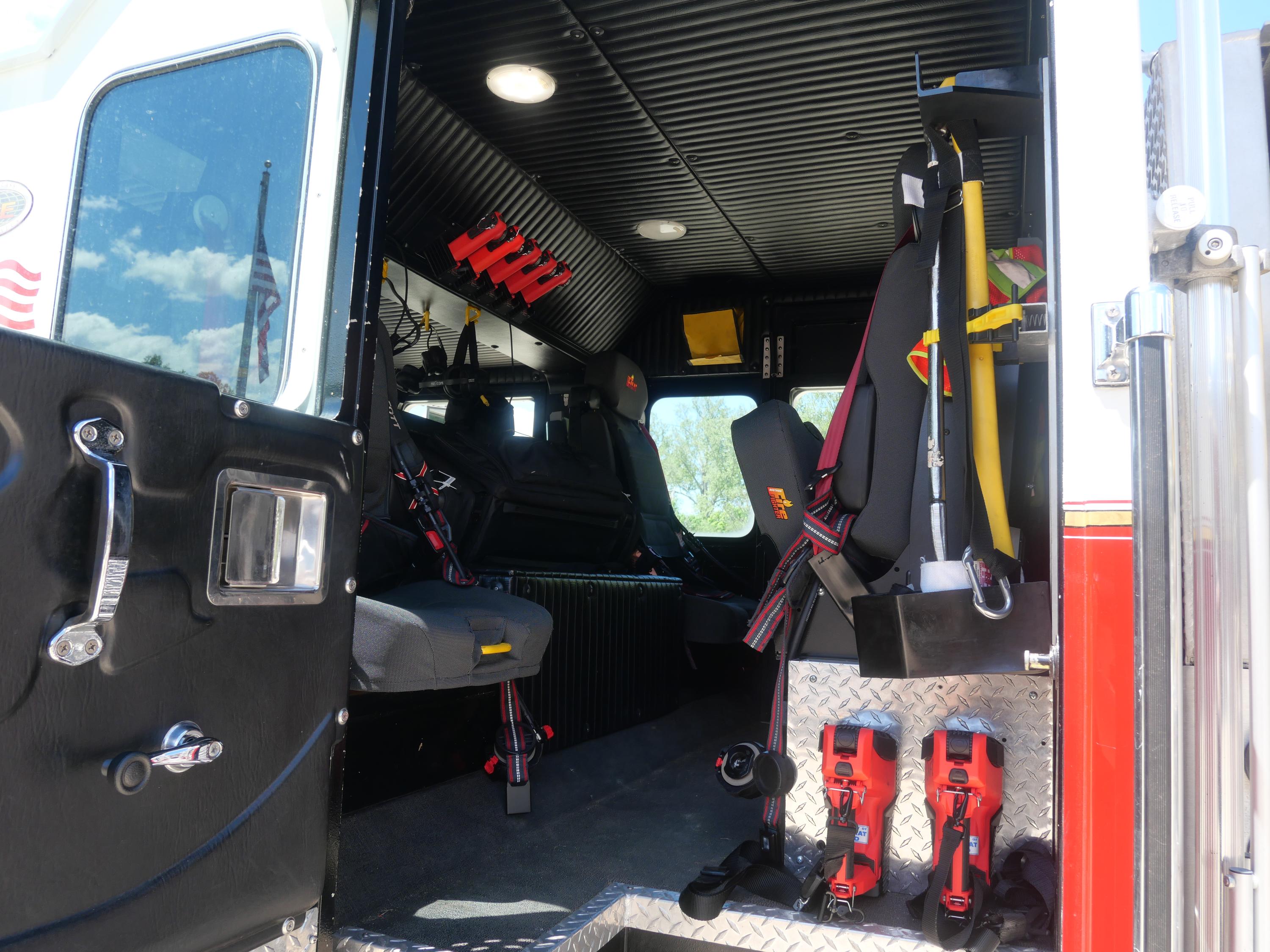 2004 KME Pumper - image 28