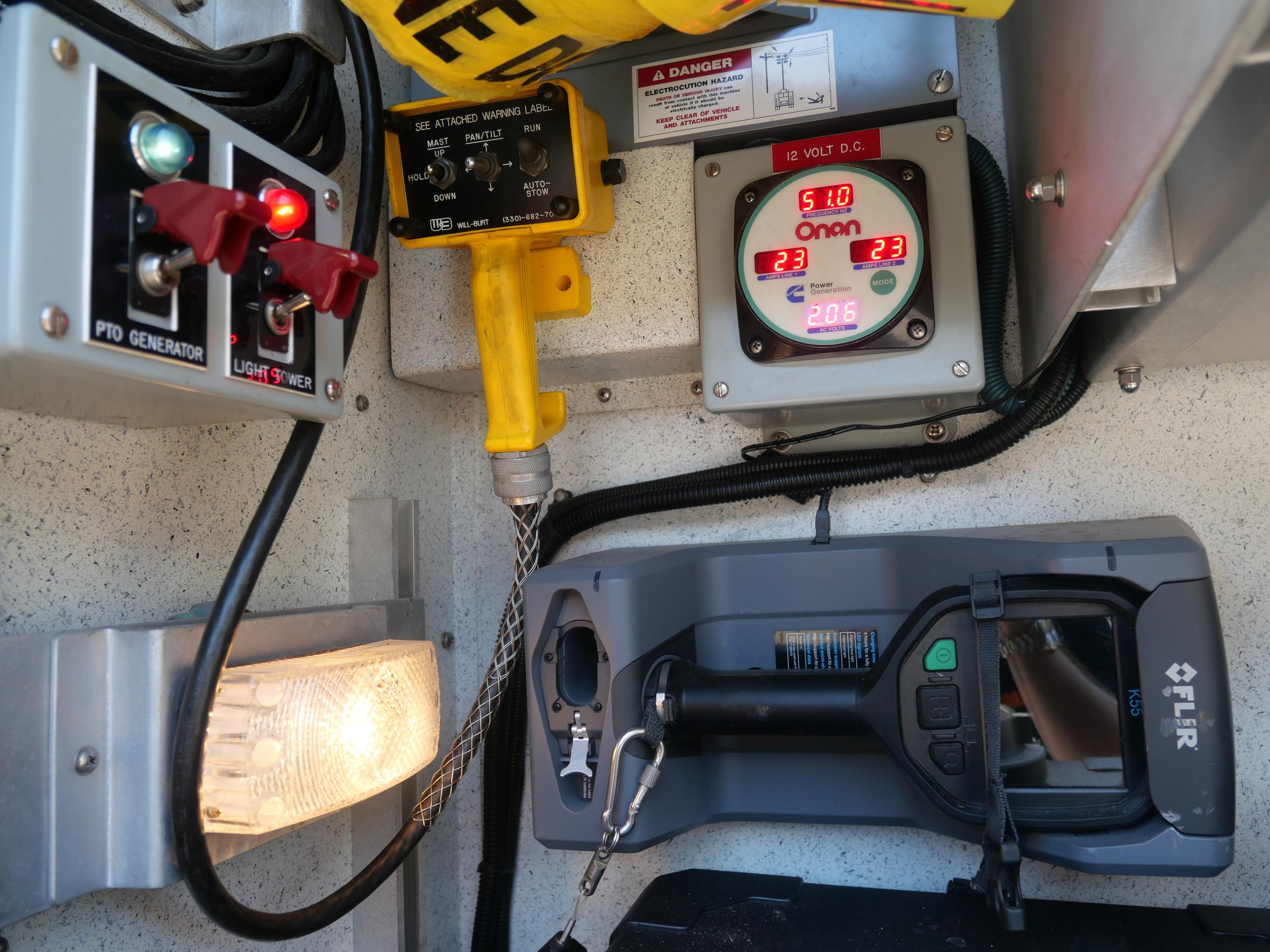 2004 KME Pumper - image 33
