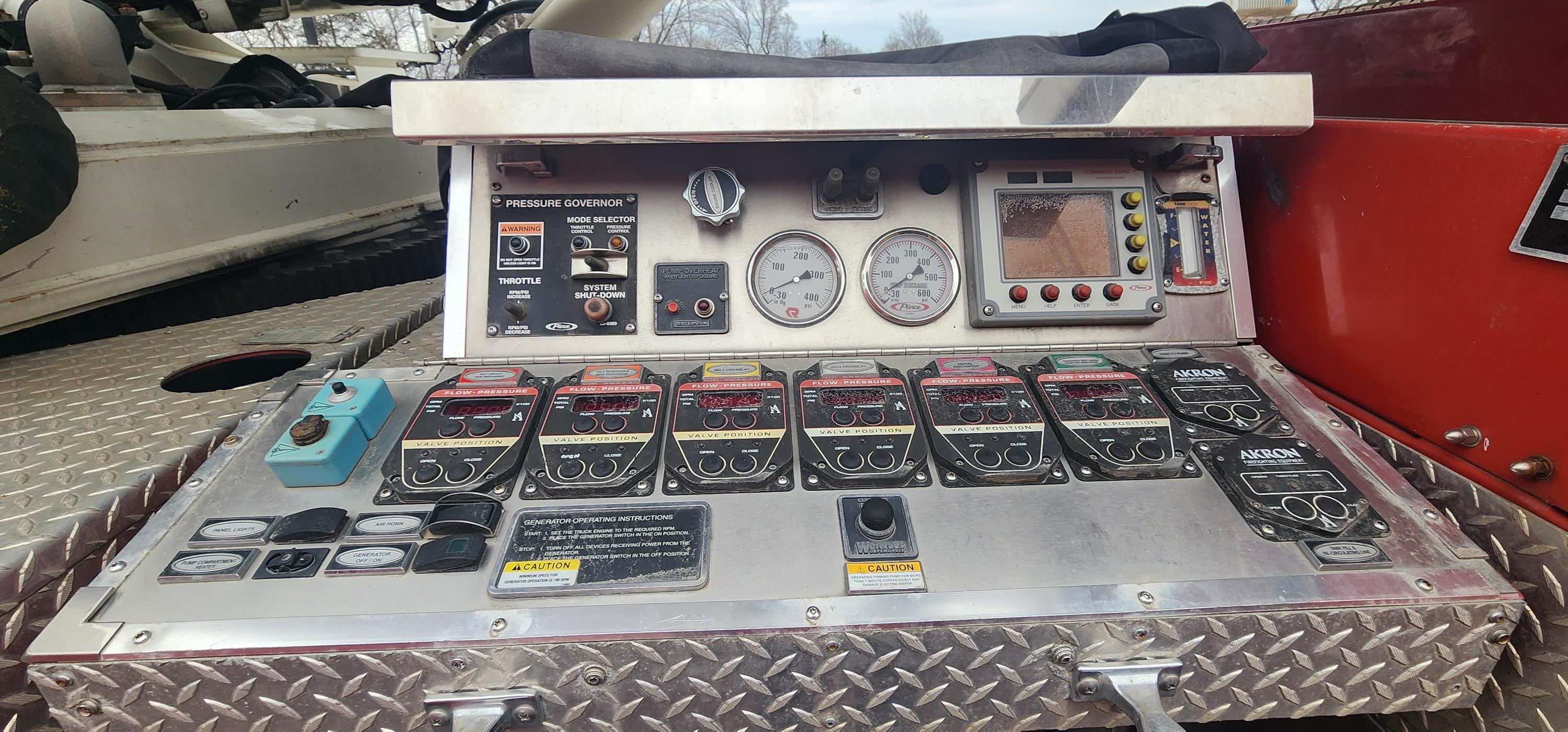 2005 Pierce Dash 95' Aerial - image 11