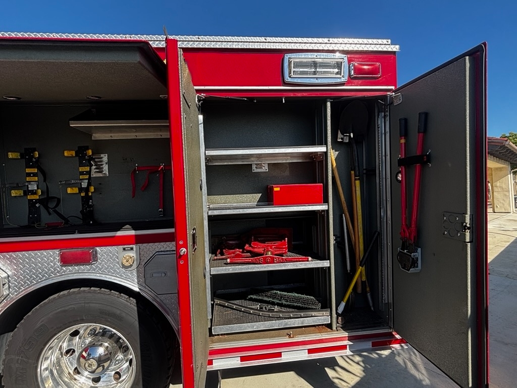 2005 American LaFrance Pumper - image 12