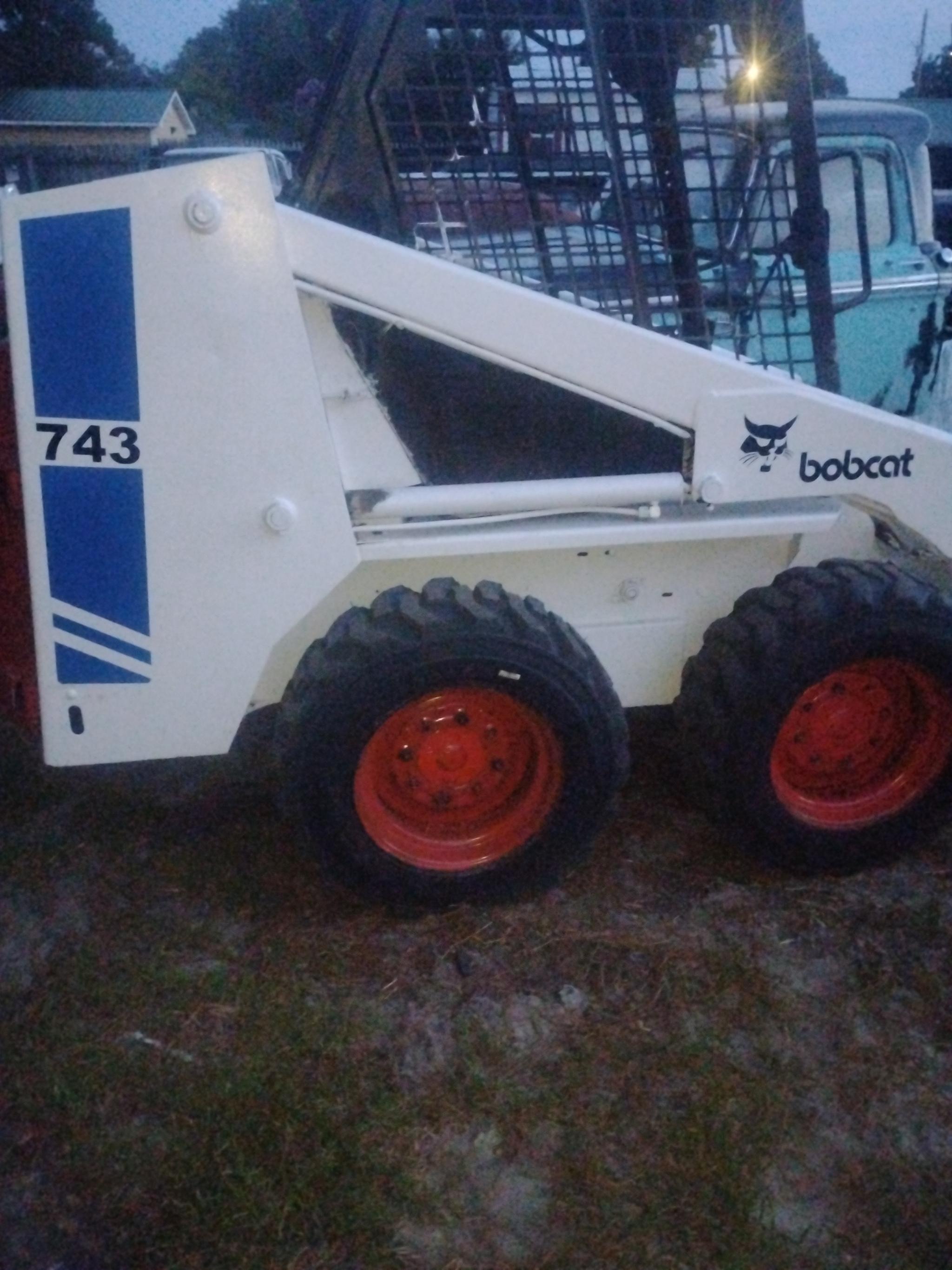 Bobcat 743 - image 3