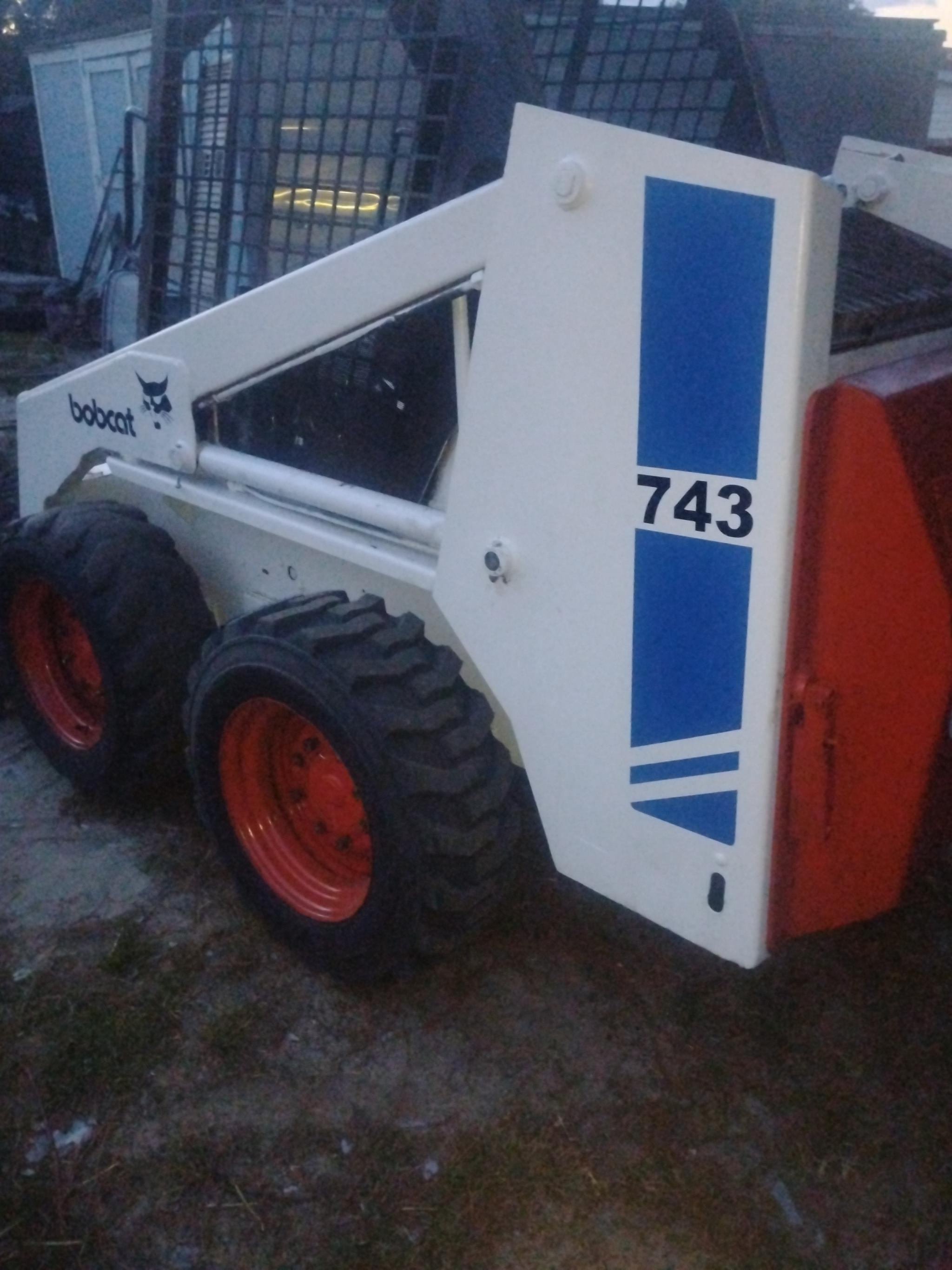 Bobcat 743 - image 4