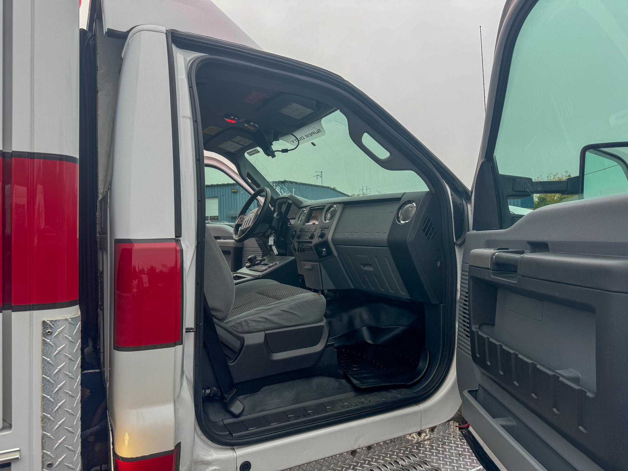 2016 Road Rescue 4x4 Type I - image 9