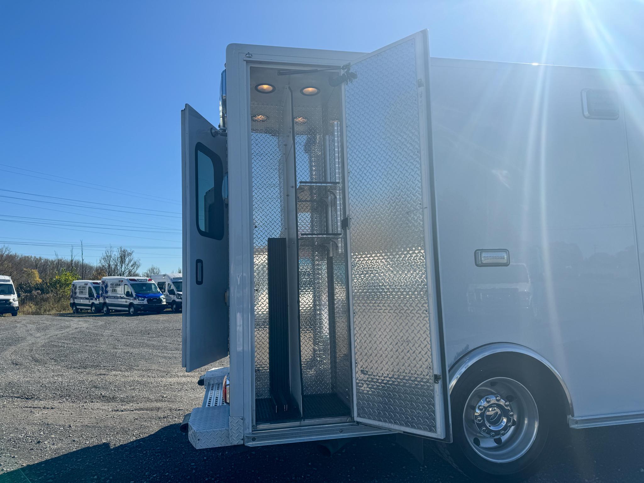 2016 Ford PL Custom T-1 4x4 Diesel Type I - image 7
