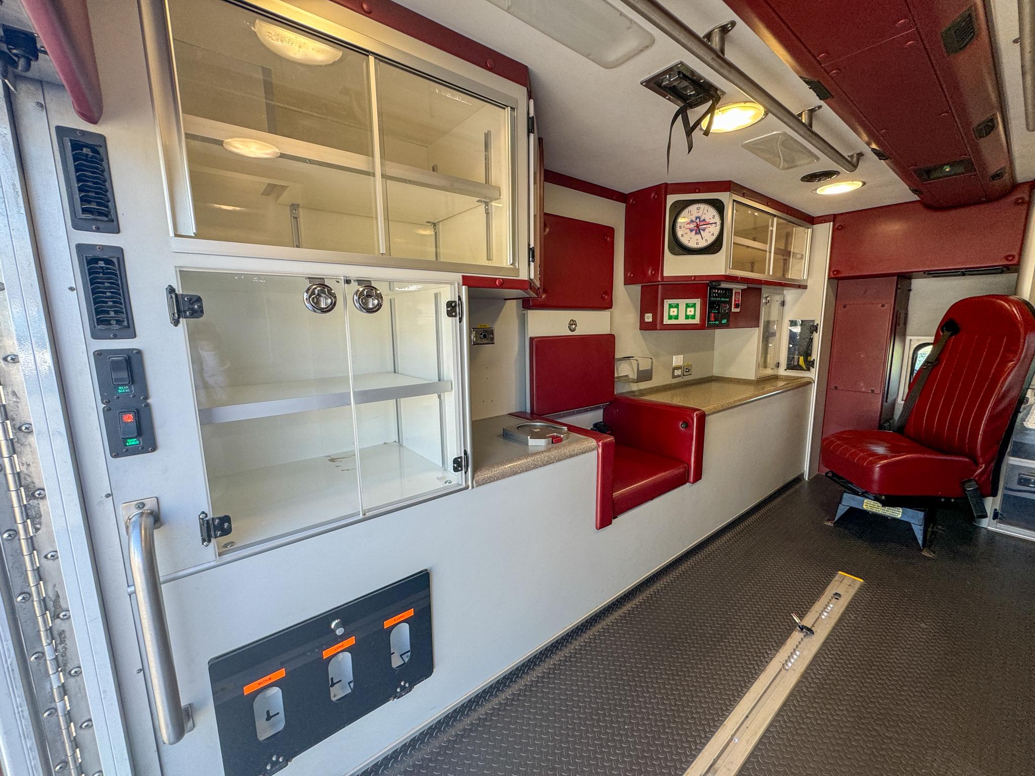 2016 Ford PL Custom T-1 4x4 Diesel Type I - image 11