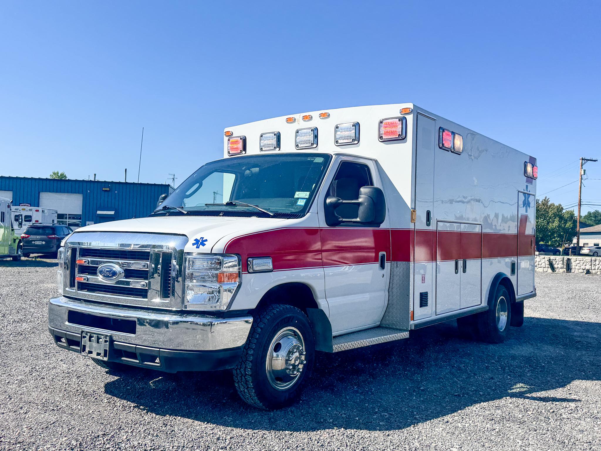 2016 Braun First Priority Group Remount Type III - image 1