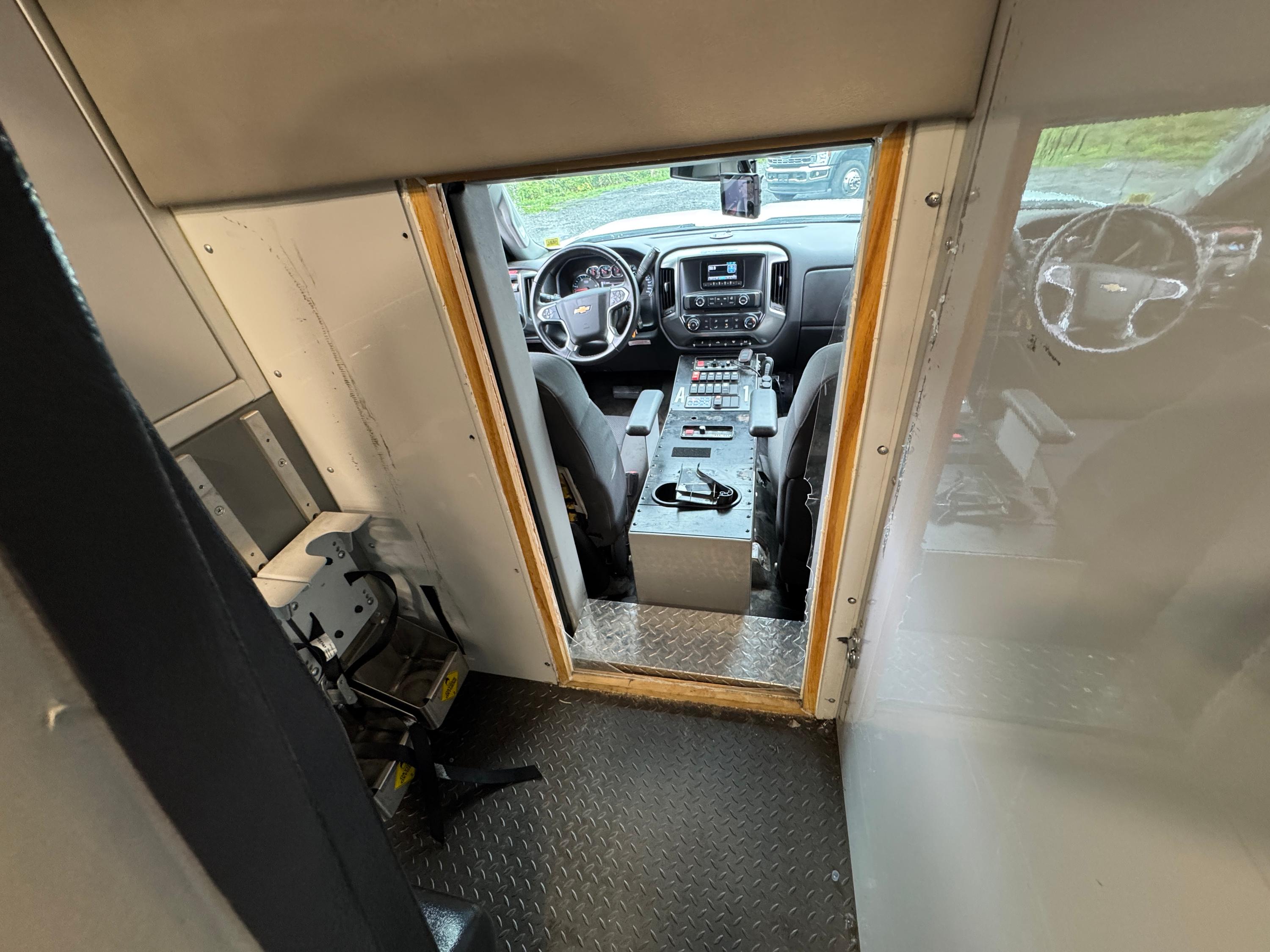 2015 Demers Chevrolet 4x4 Type I Ambulance - image 15