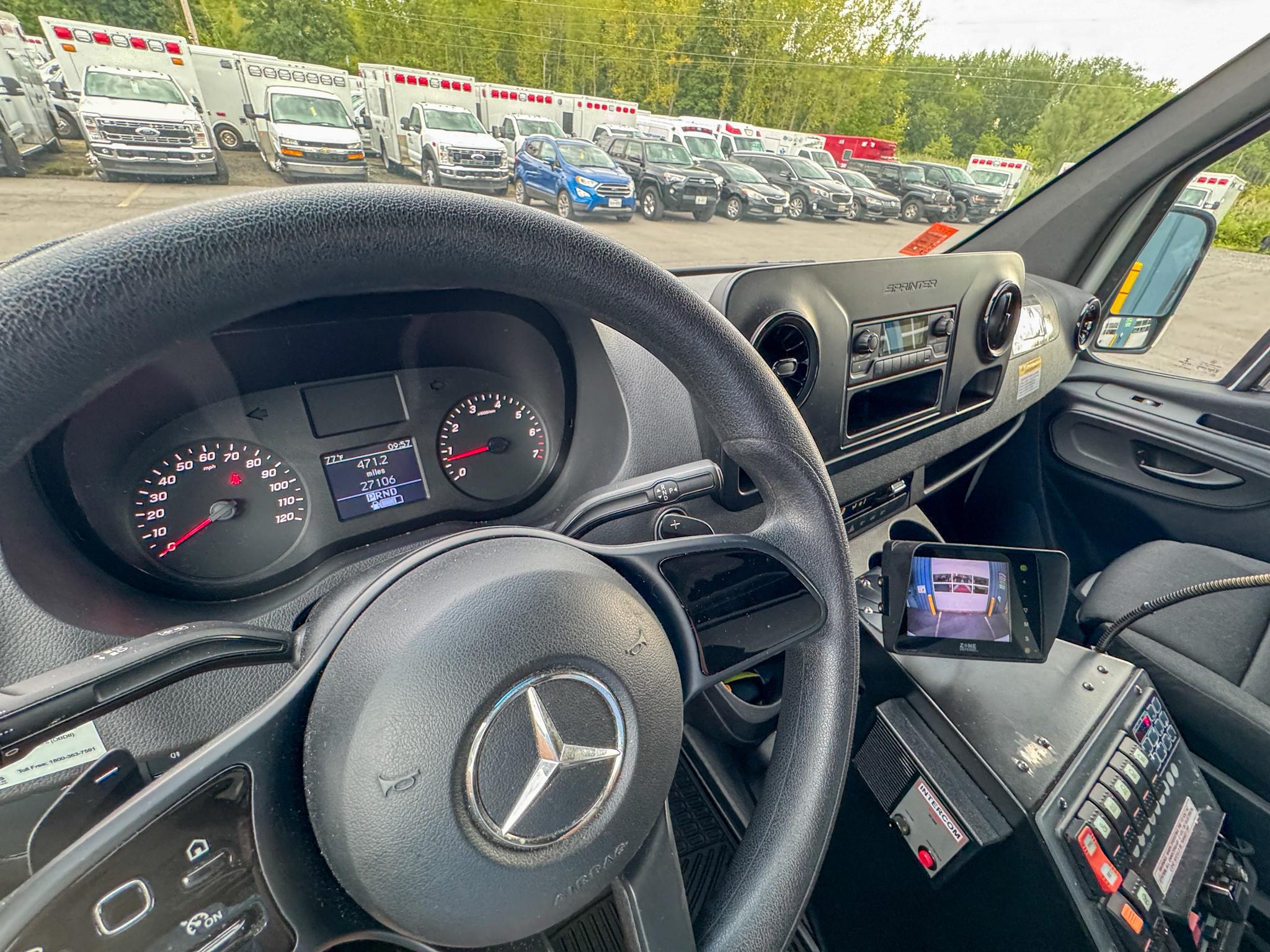 2019 Demers Mercedes Type II Ambulance - image 8