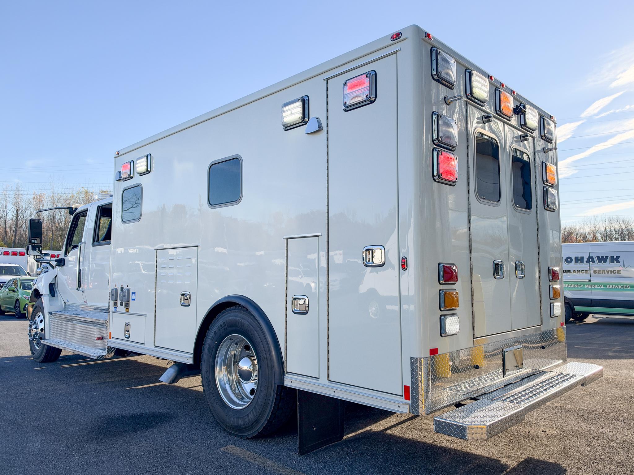 2026 LifeLine International Type I Ambulance - image 5