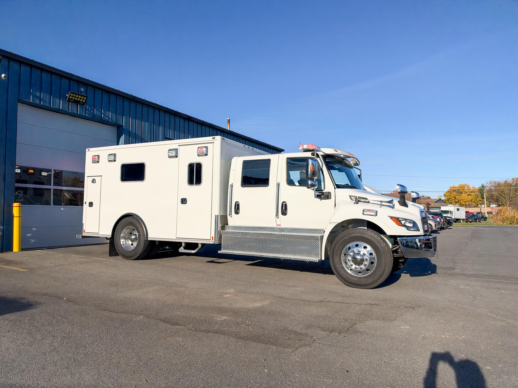 2026 LifeLine International Type I Ambulance - image 2