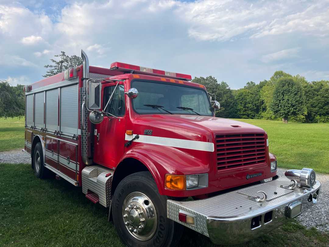 1997 International 4900 Air Truck