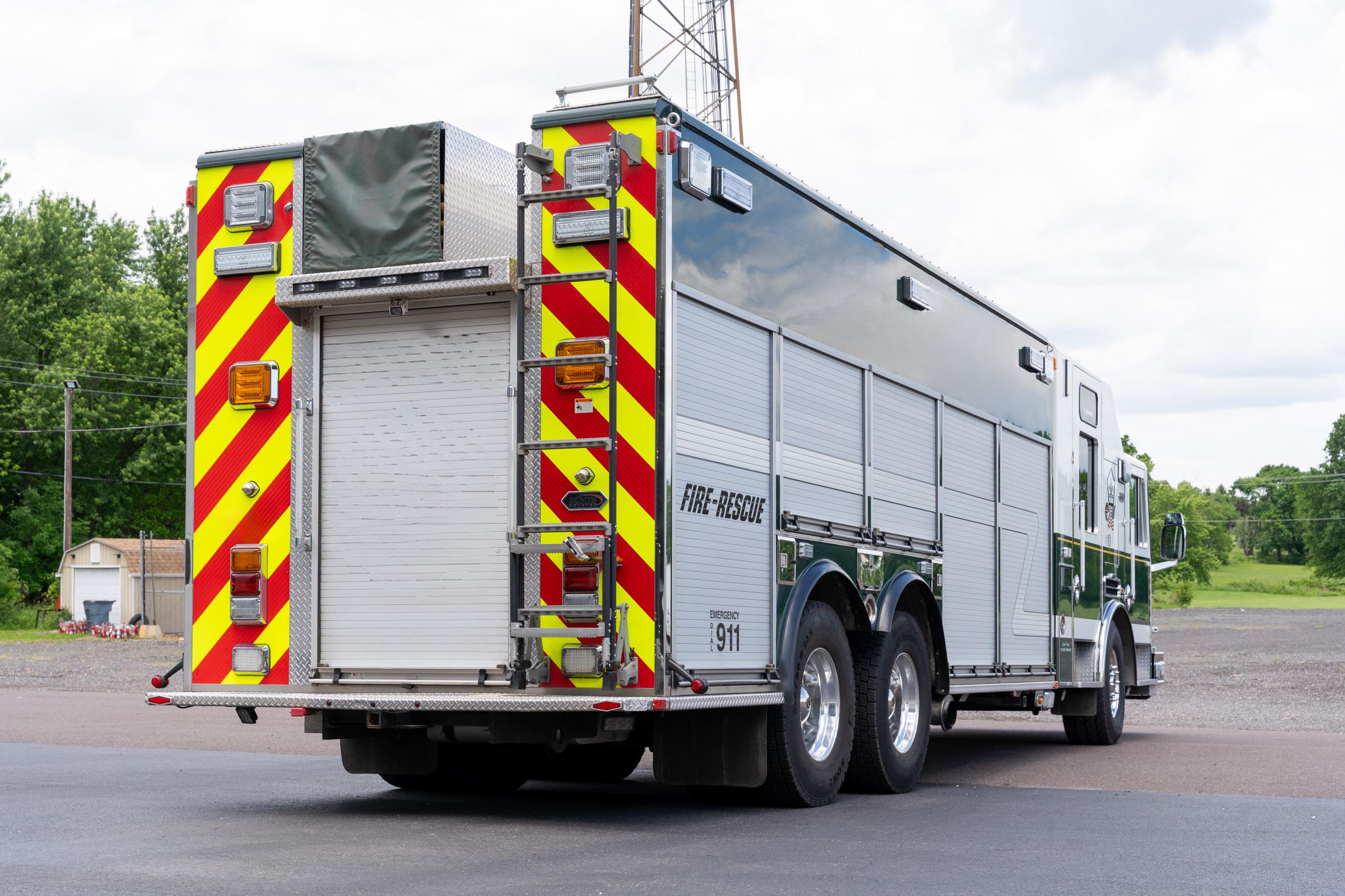 2012 KME Predator Rescue Pumper - image 19