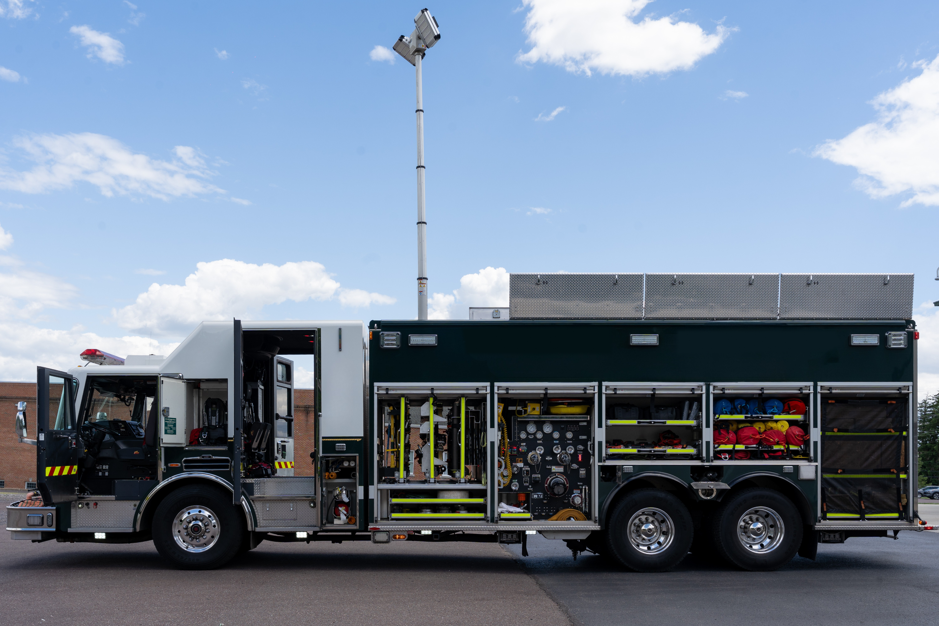 2012 KME Predator Rescue Pumper - image 15