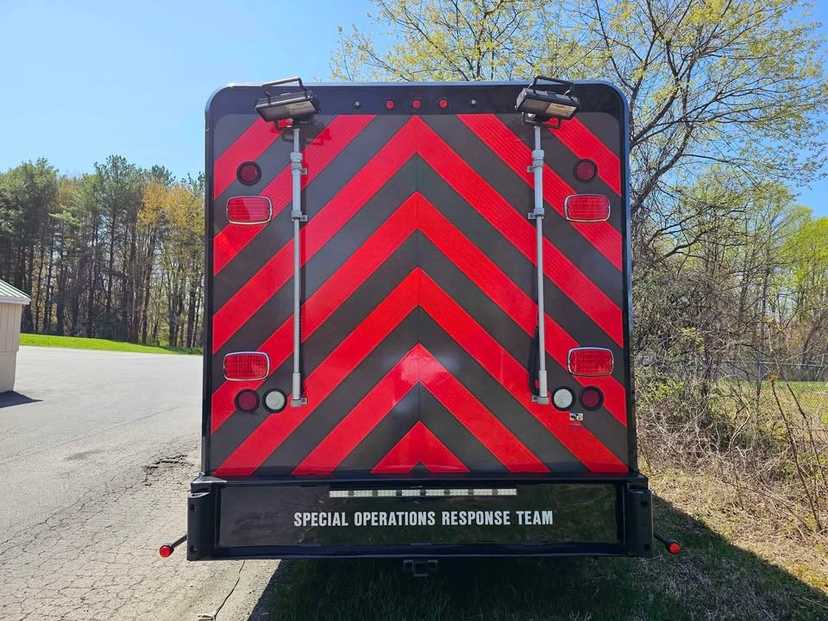 1999 International Medium Rescue — photo 3