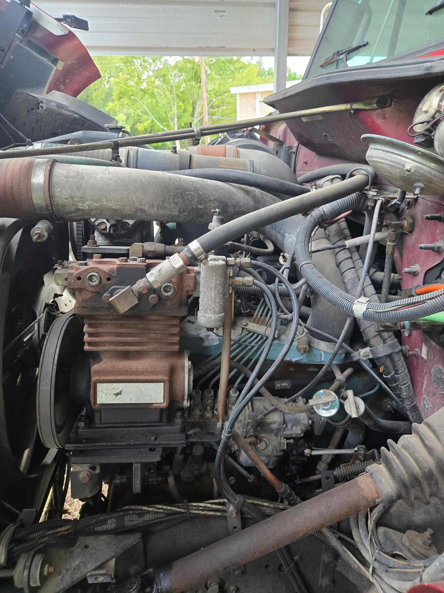 1993 International Pumper - image 21