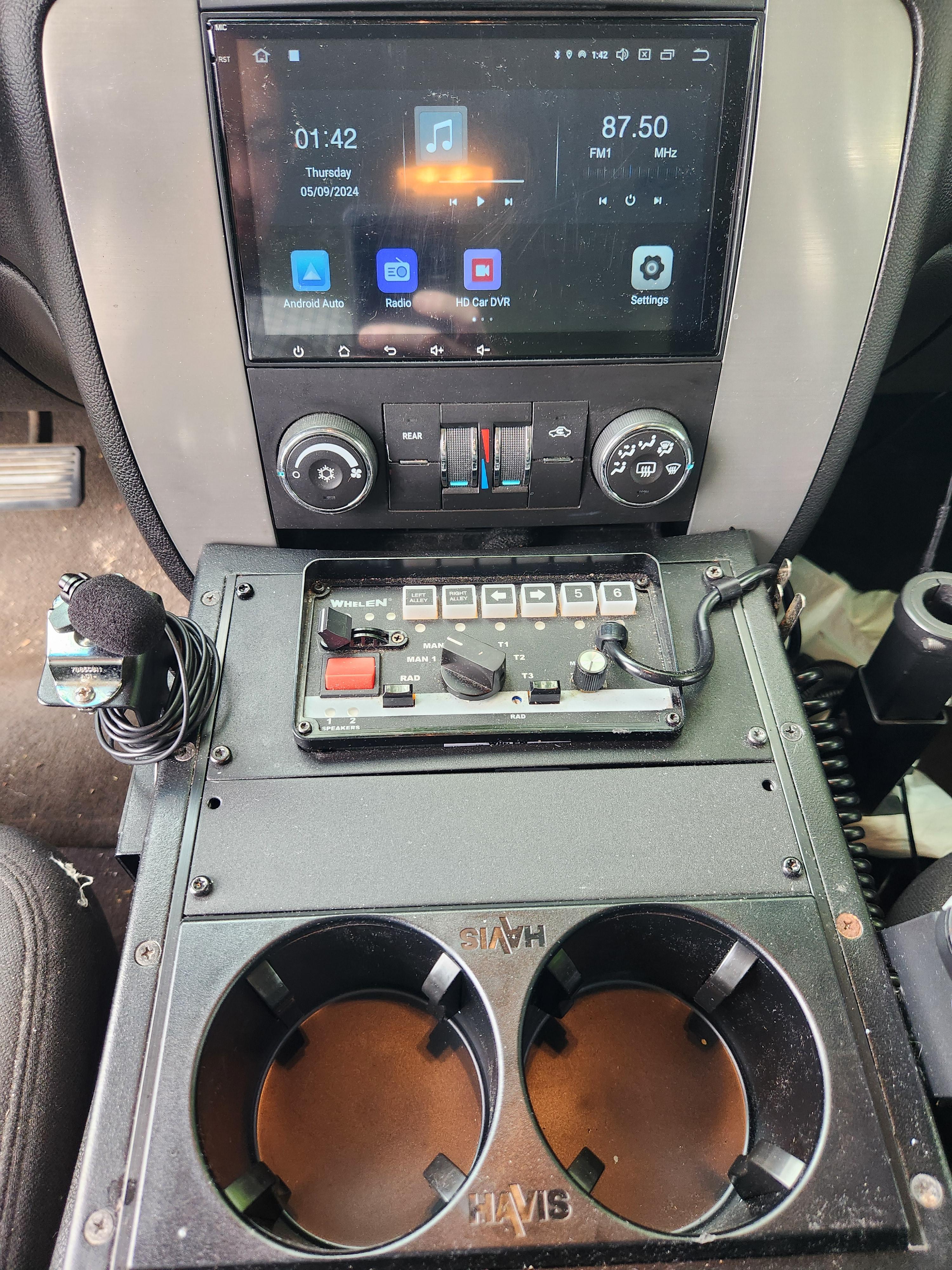 2011 Chevrolet Tahoe Command Unit - image 18