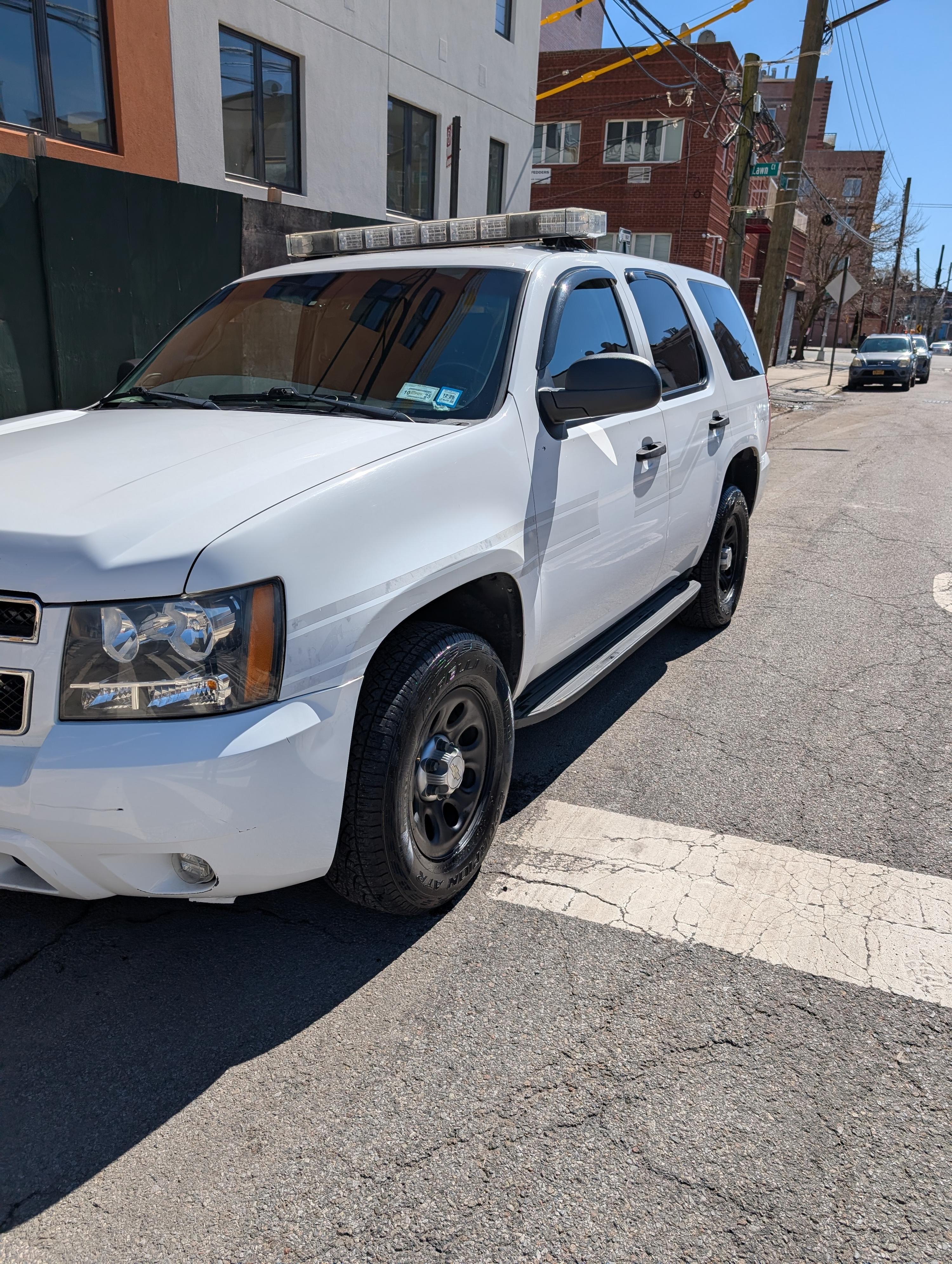 2011 Chevrolet Tahoe Command Unit - image 31