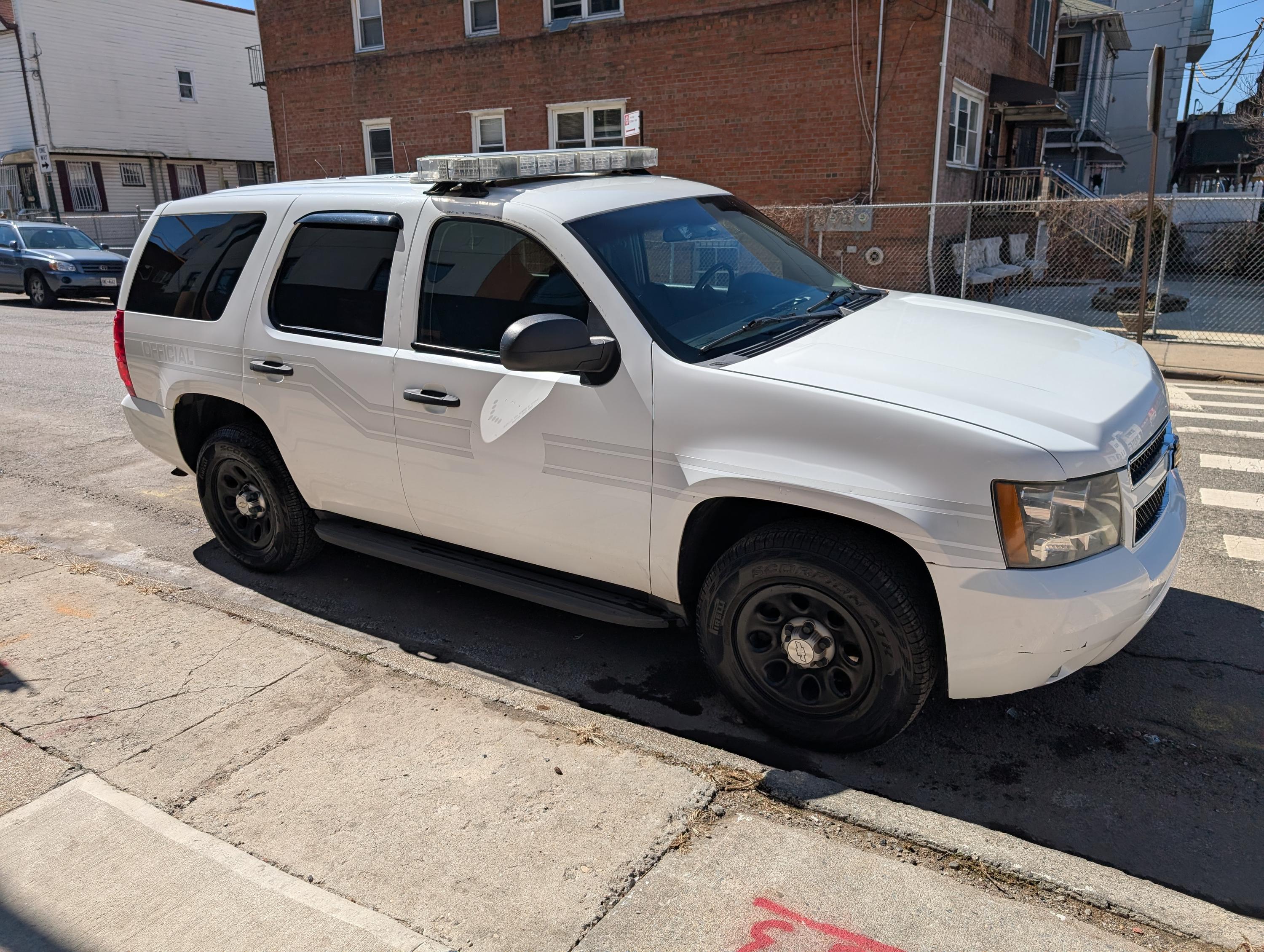 2011 Chevrolet Tahoe Command Unit - image 1