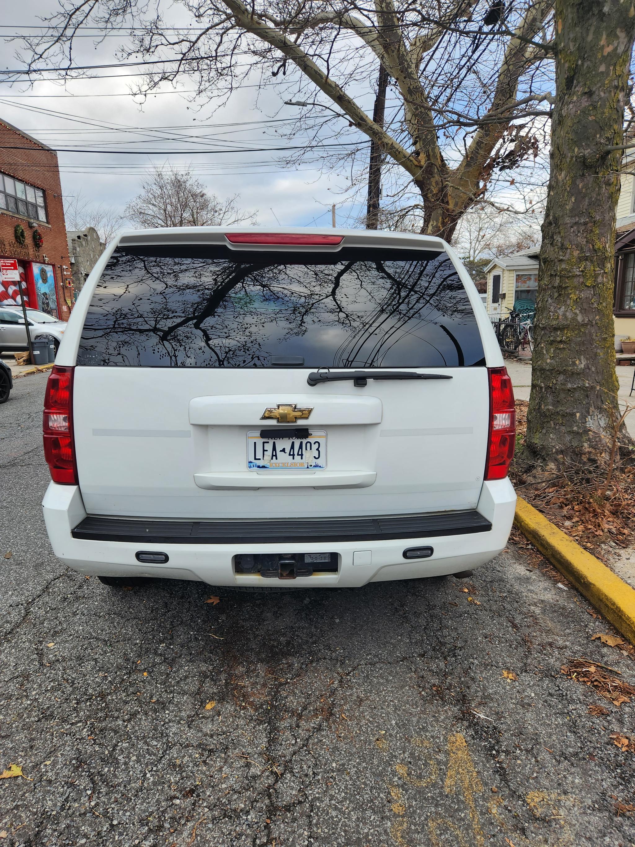 2011 Chevrolet Tahoe Command Unit - image 2