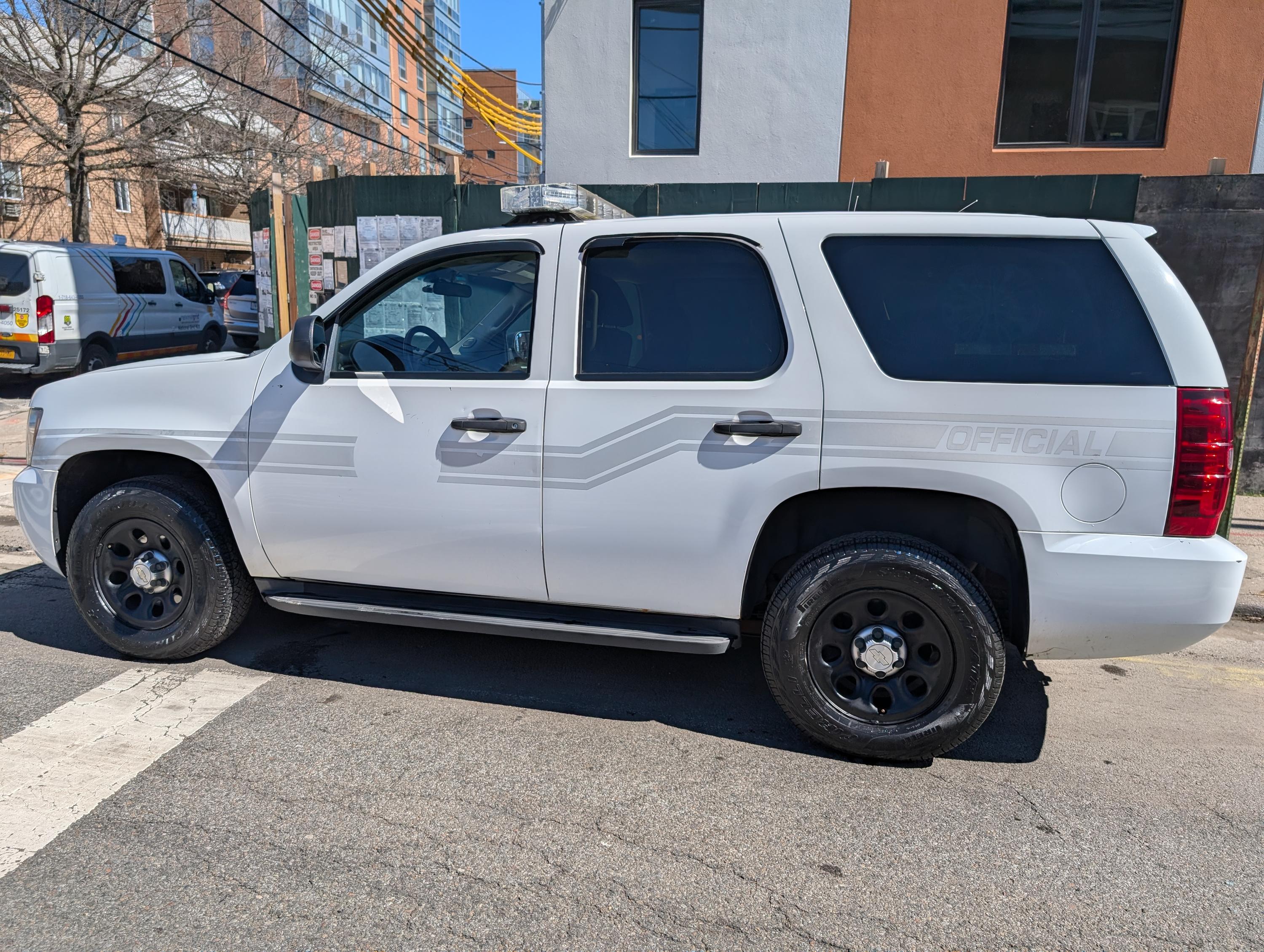 2011 Chevrolet Tahoe Command Unit - image 25
