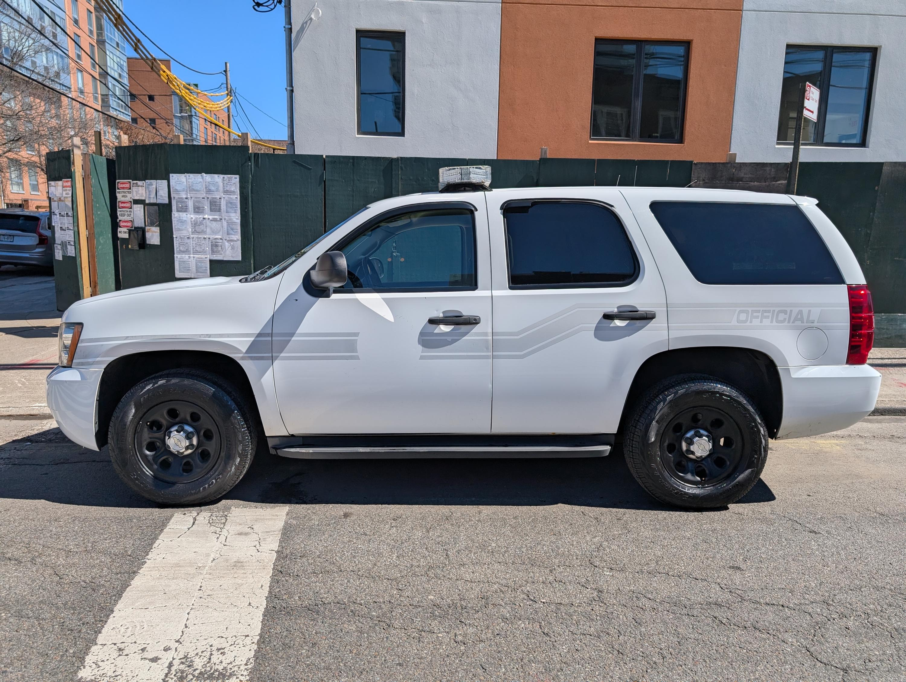 2011 Chevrolet Tahoe Command Unit - image 26
