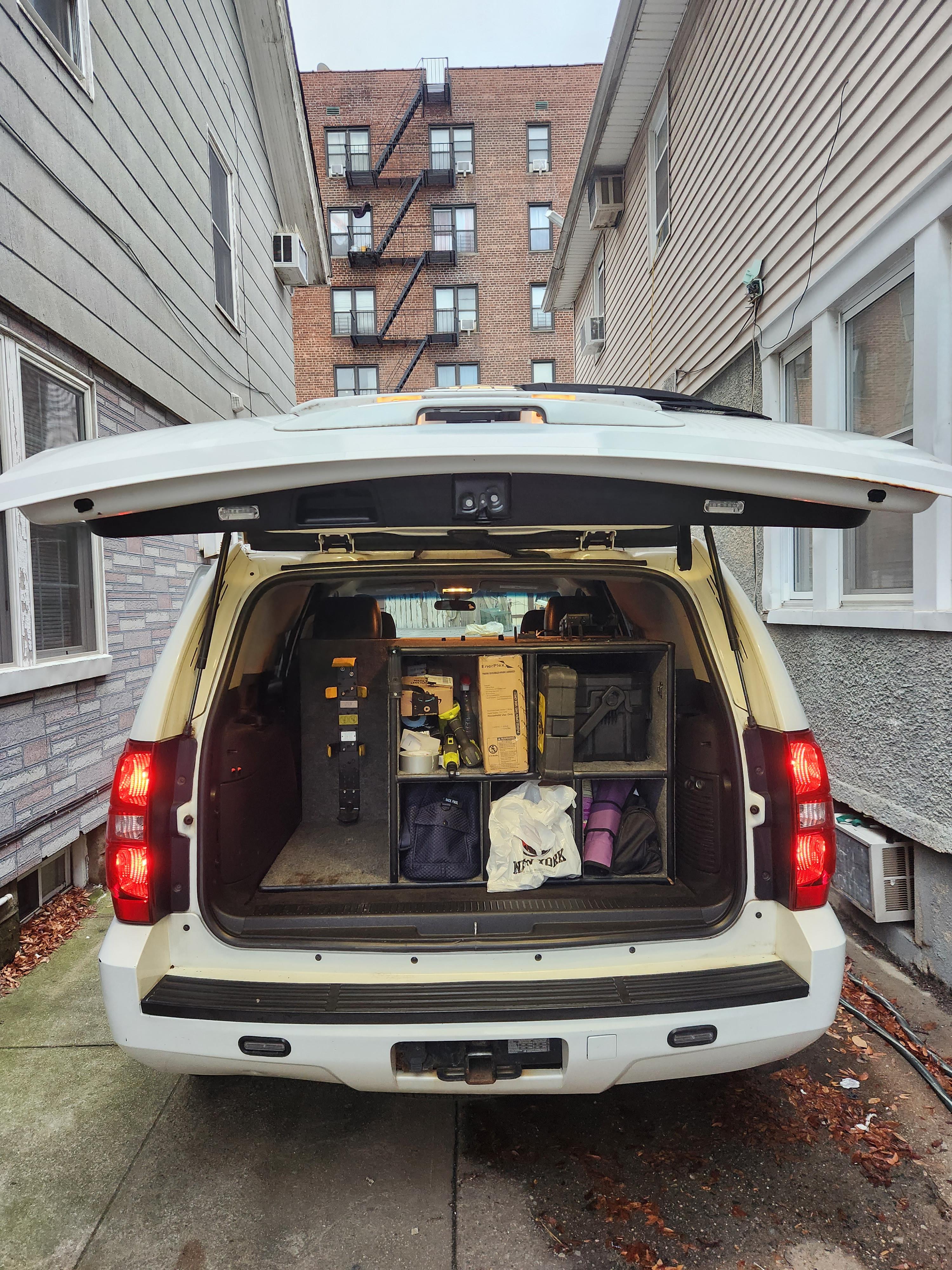 2011 Chevrolet Tahoe Command Unit - image 10