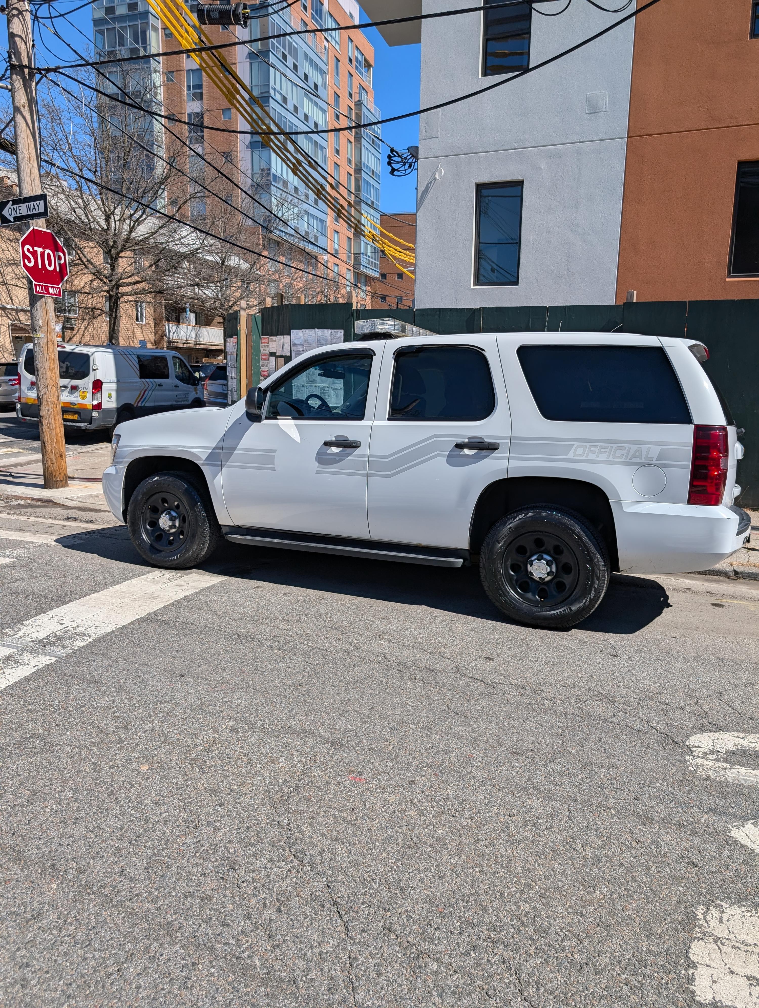 2011 Chevrolet Tahoe Command Unit - image 27