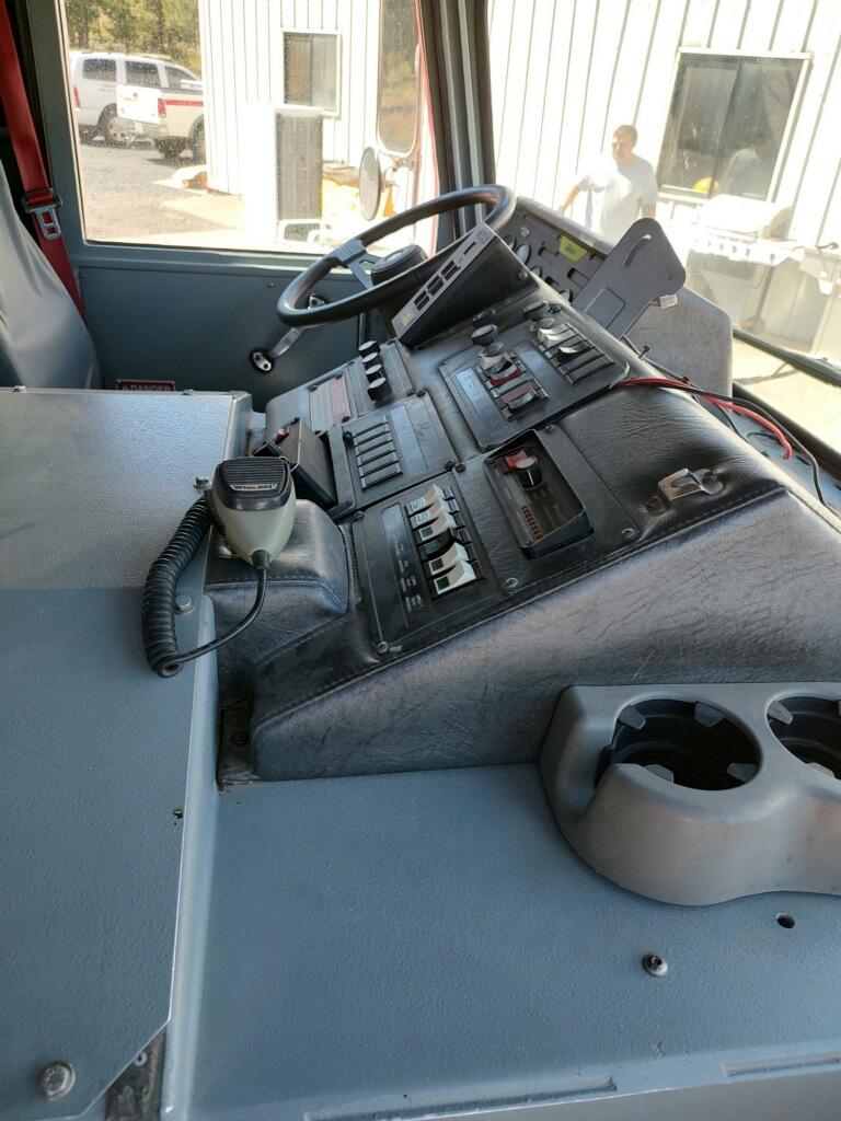 2004 Pierce Contender Engine - image 6