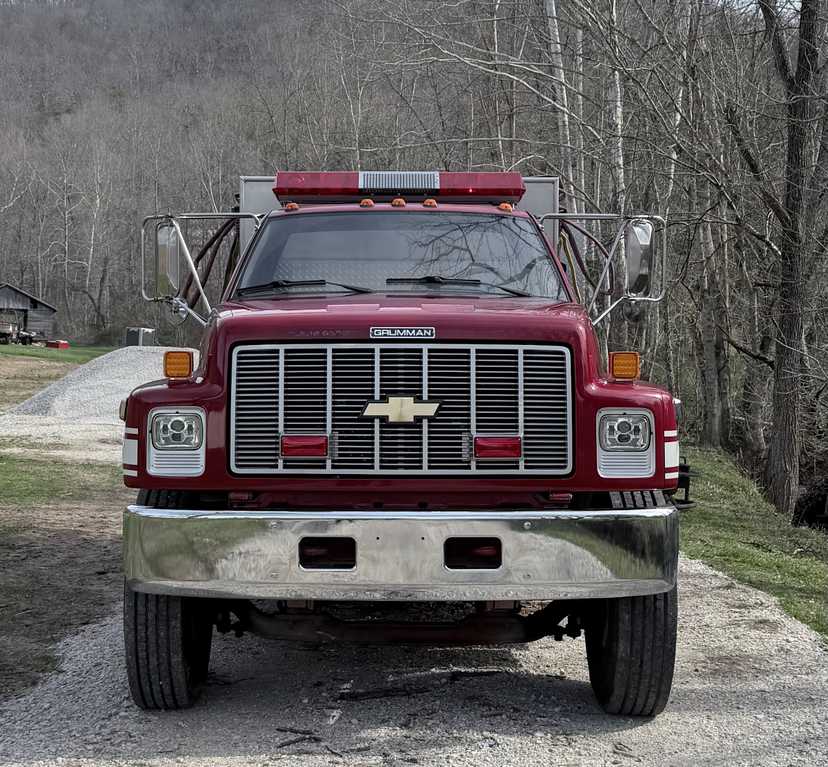 1991 Grumman Chevrolet Pumper Tanker — photo 3