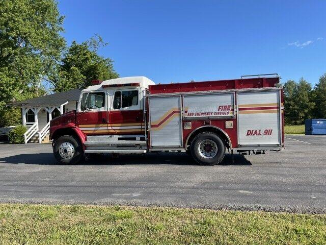 1997 Freightliner FL106 Crew Cab Fire Pumper Truck Detroit Diesel - image 8