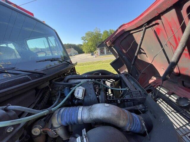 1997 Freightliner FL106 Crew Cab Fire Pumper Truck Detroit Diesel - image 19
