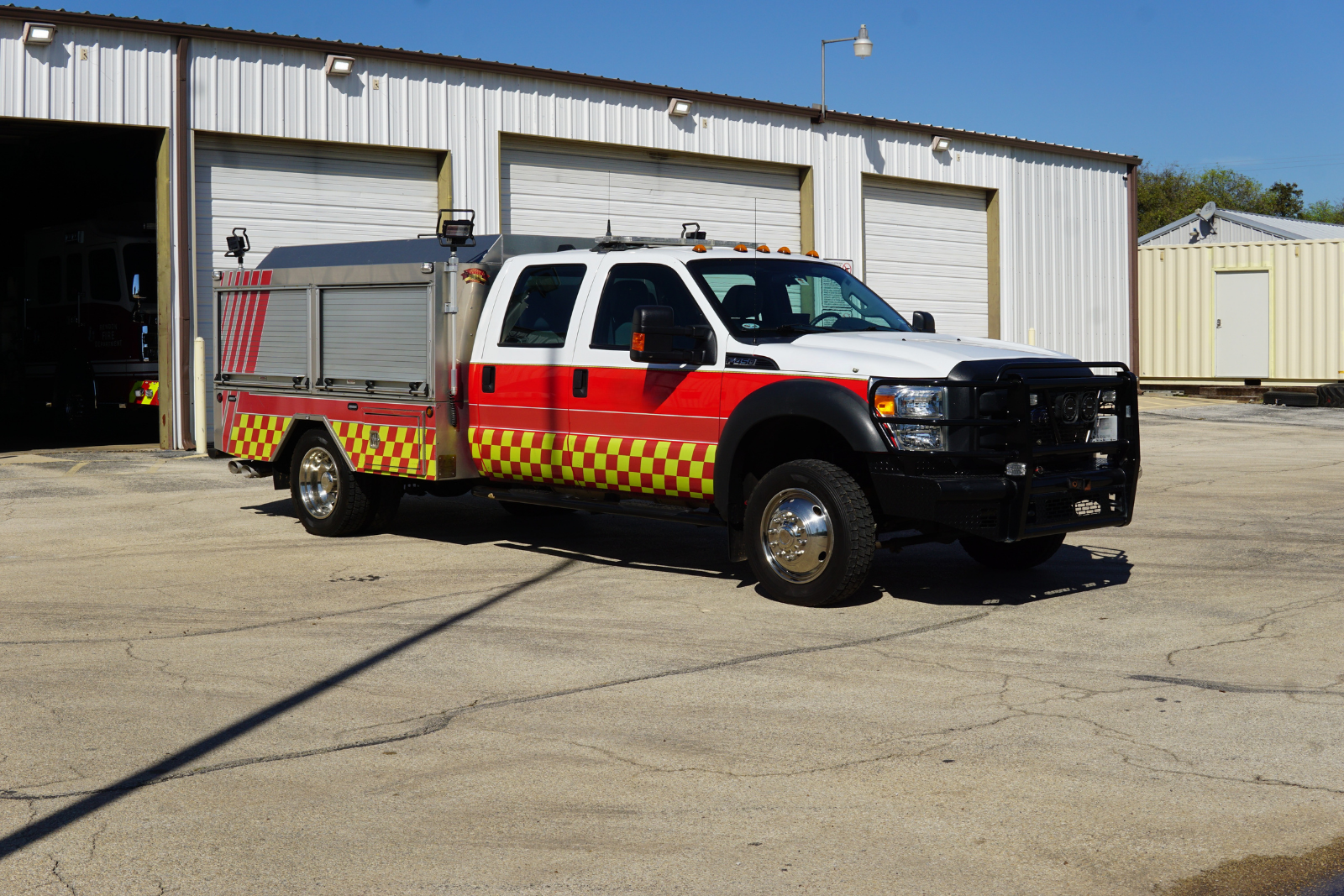 2015 4 Guys Ford 4x4 Squad - image 5