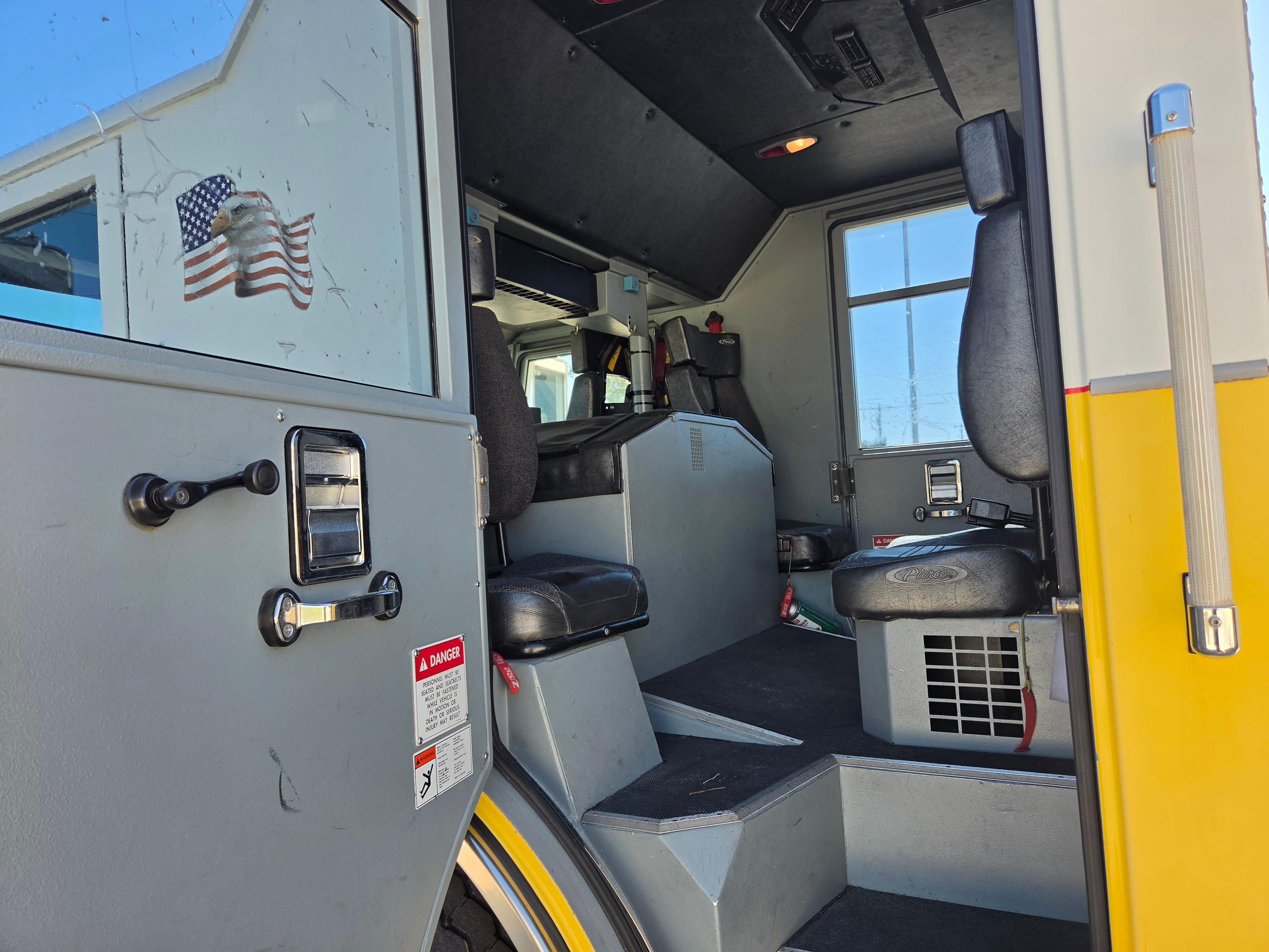 2005 4 Guys Pierce Pumper - image 24