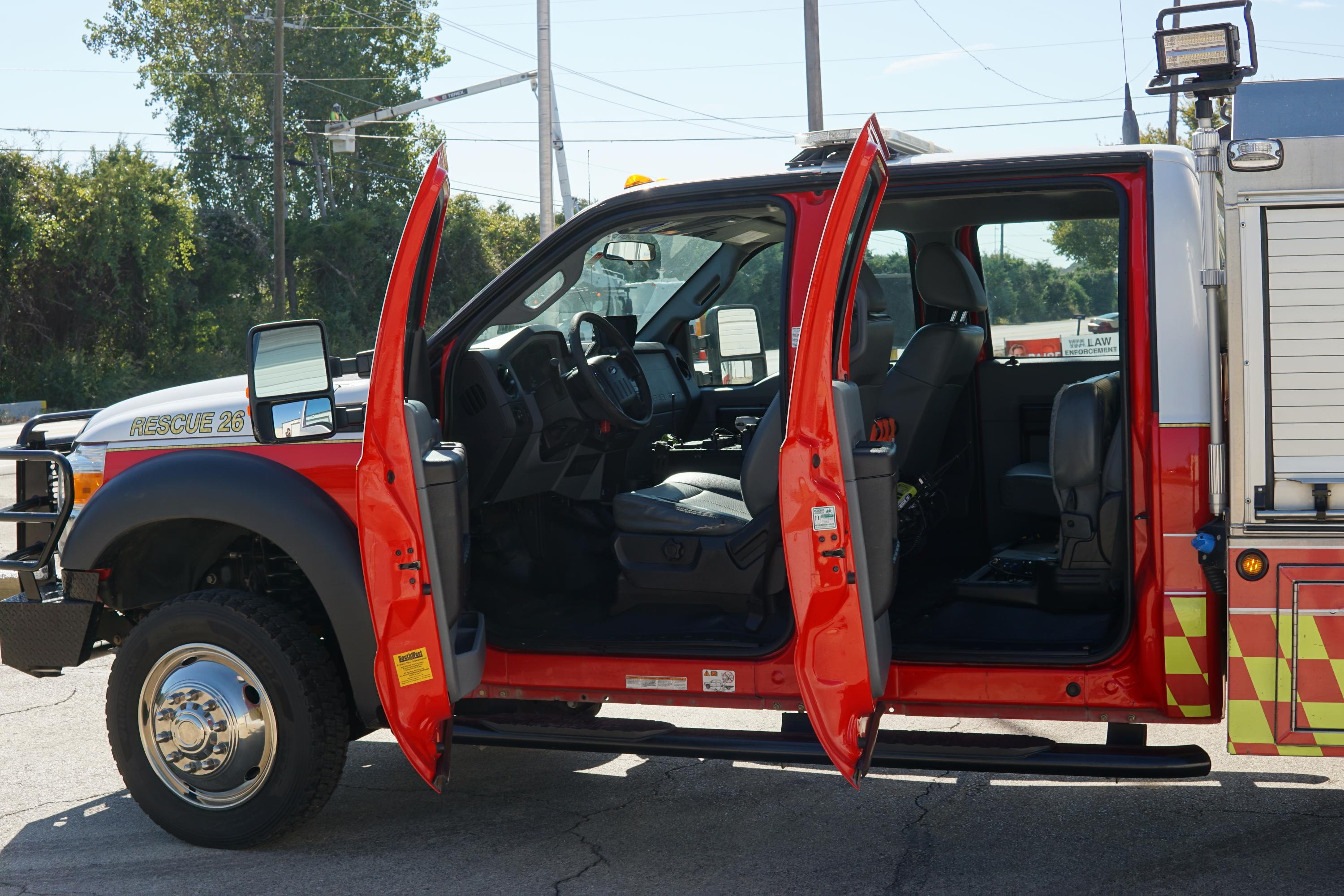 2015 4 Guys Ford 4x4 Squad - image 22