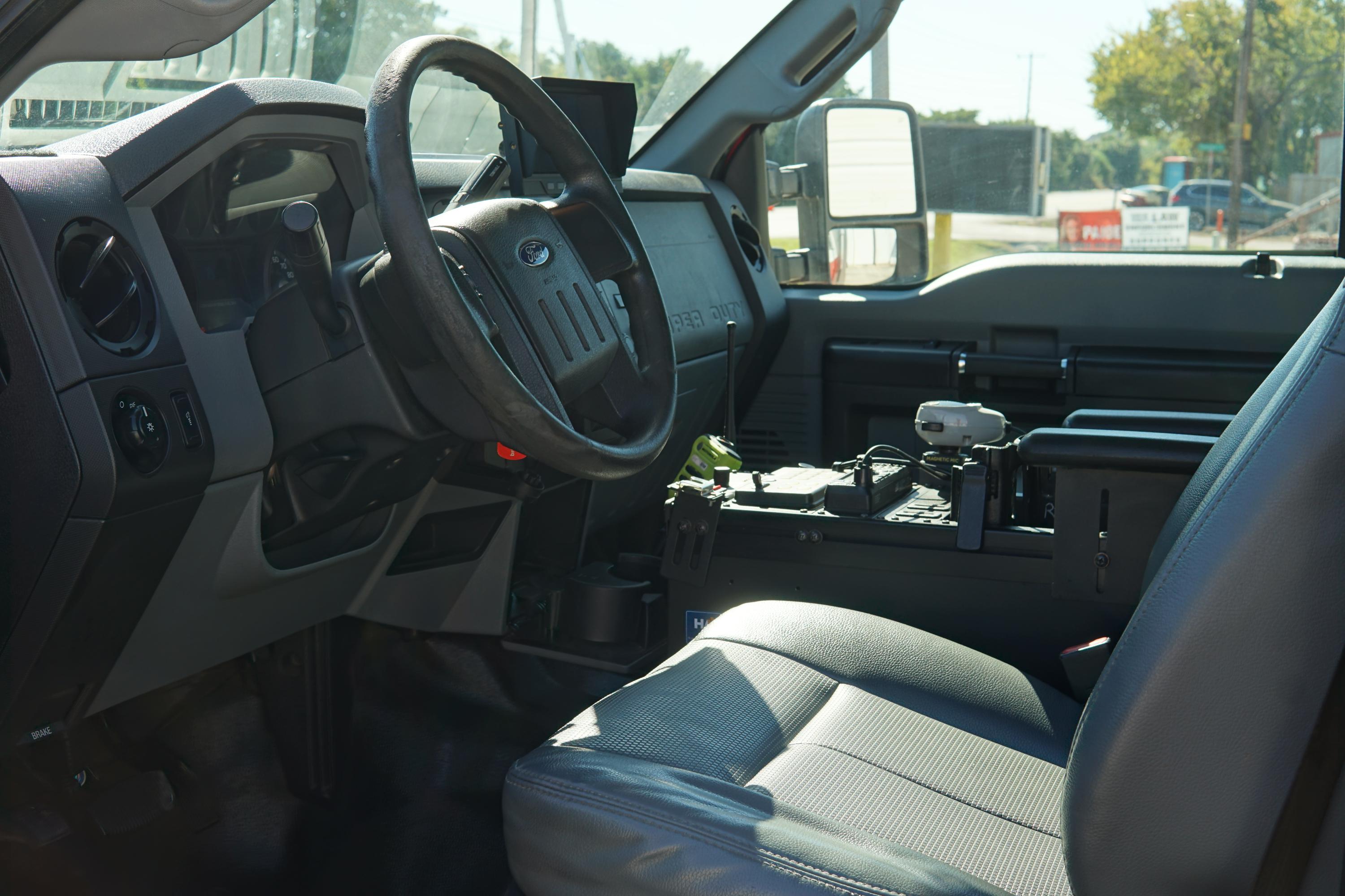 2015 4 Guys Ford 4x4 Squad - image 24