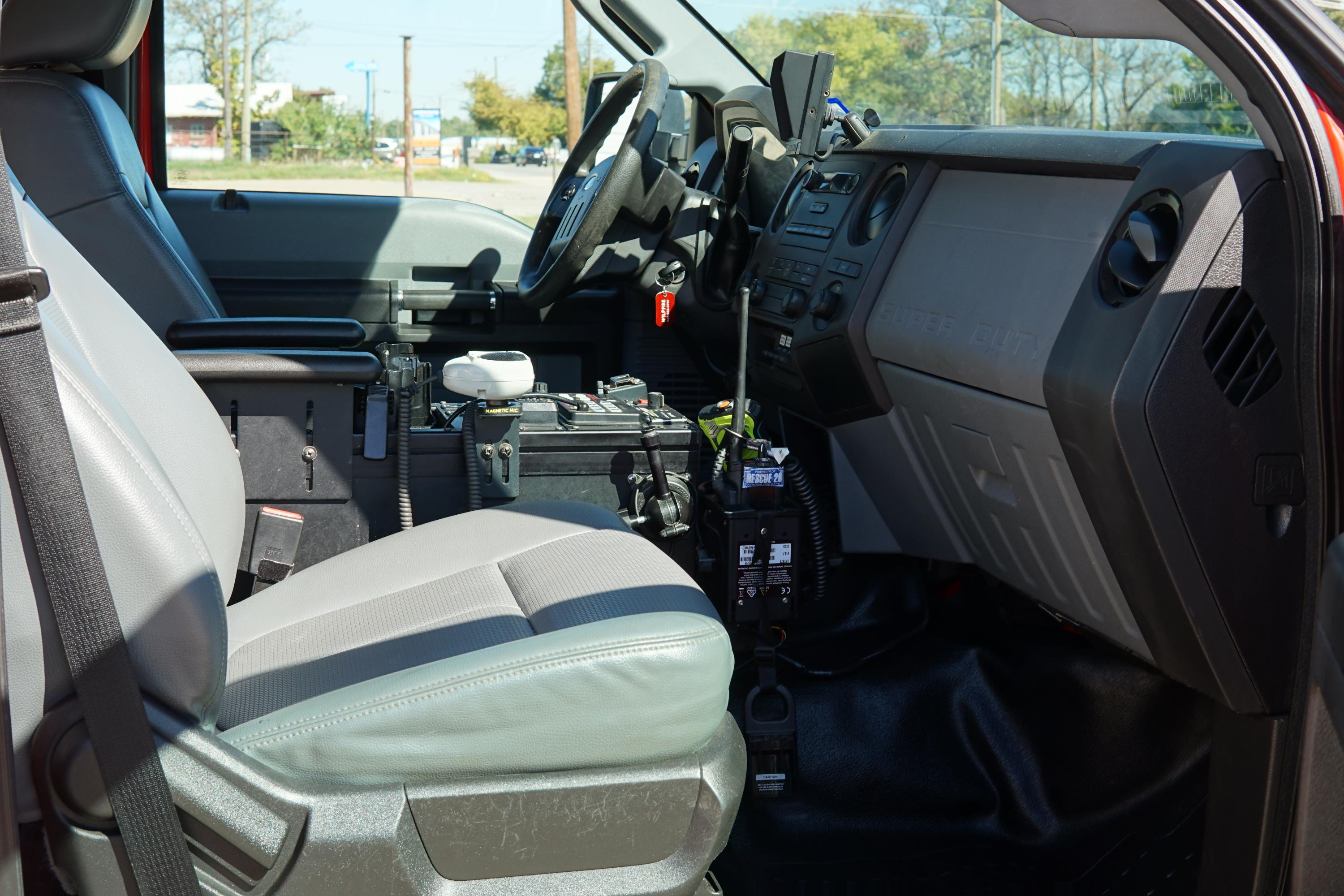 2015 4 Guys Ford 4x4 Squad - image 32