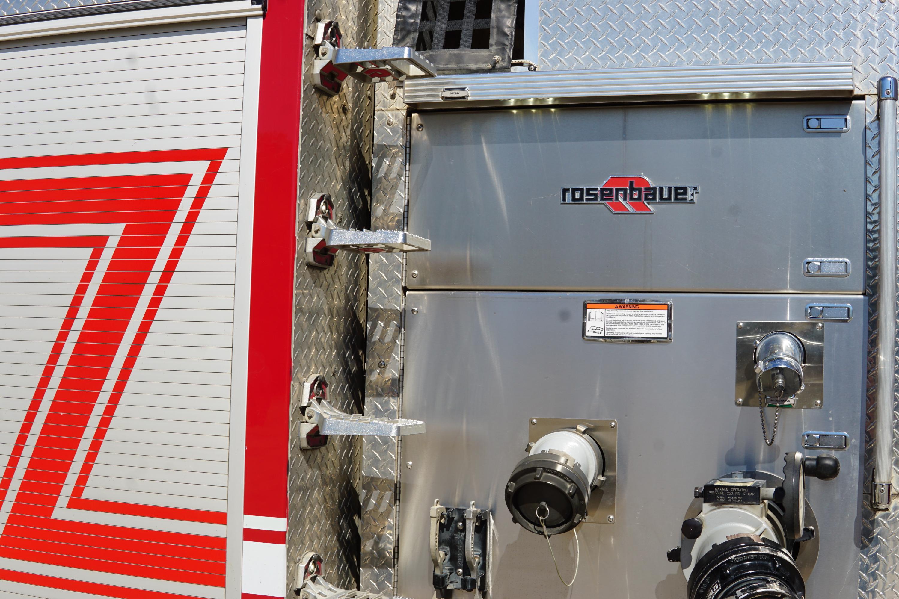 2021 Rosenbauer Commander Pumper - image 85